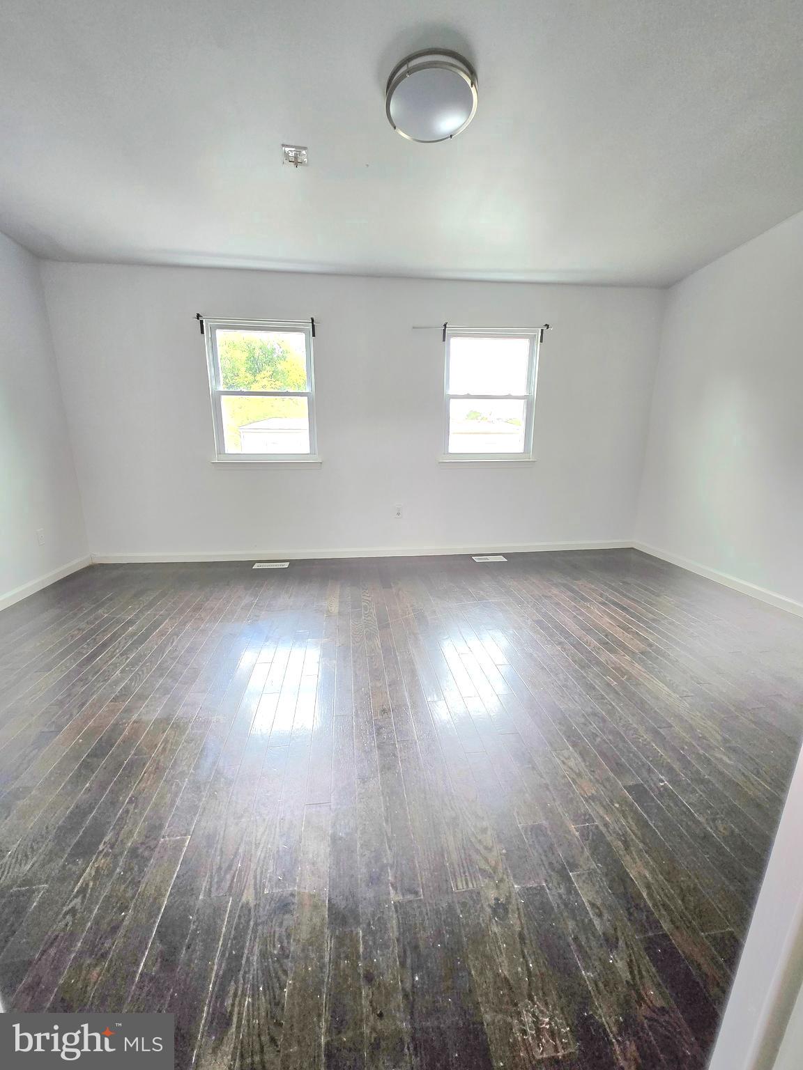 PHILADELPHIA (NORTHEAST) - Residential