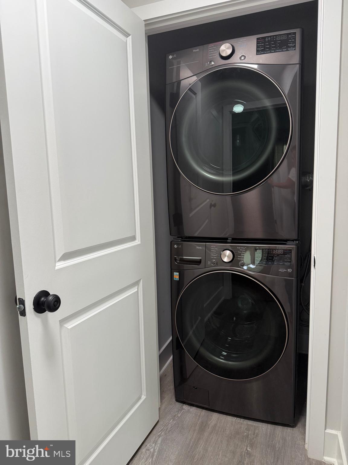 CLASSIC SHORES - Residential Lease