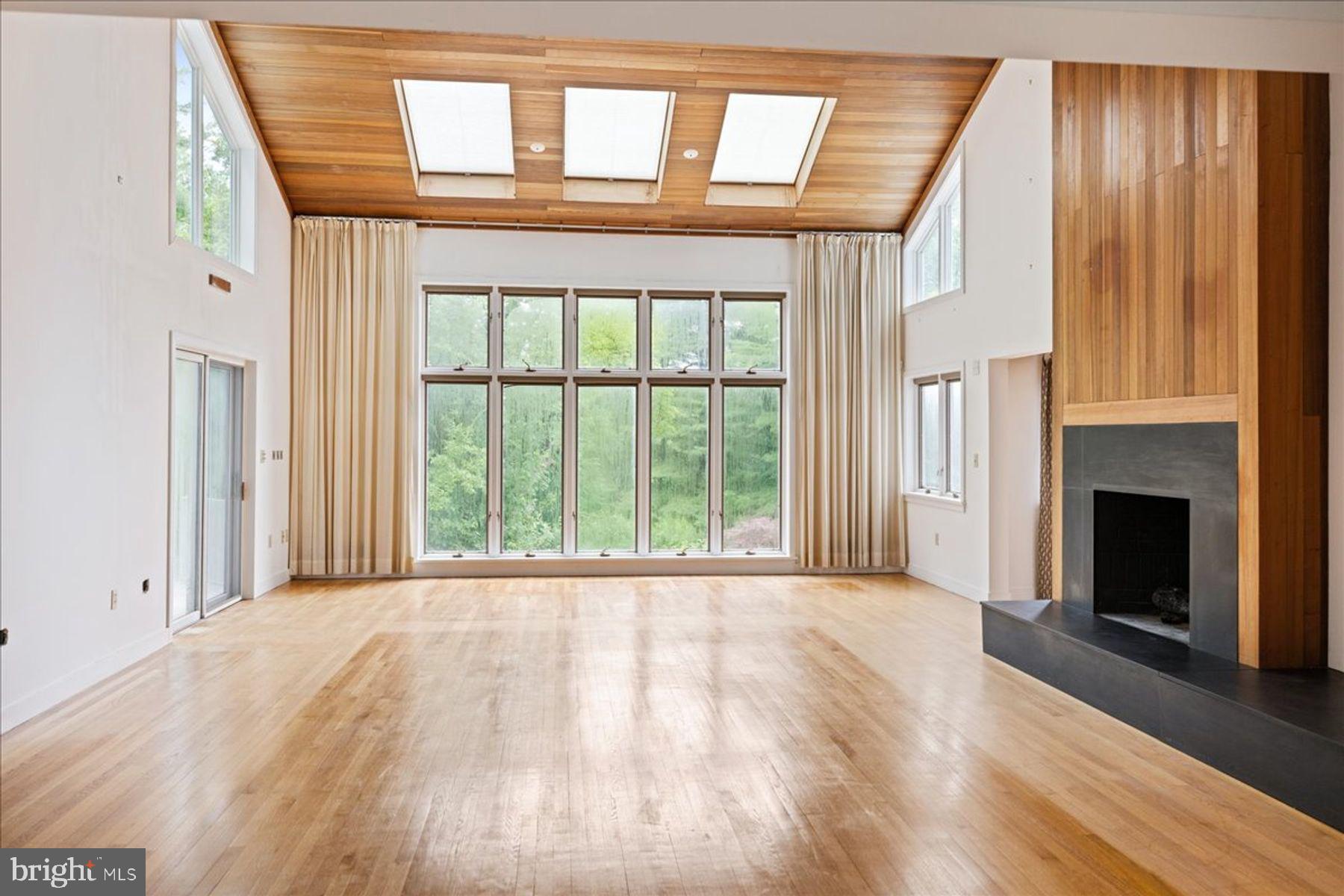 ARONIMINK - Residential