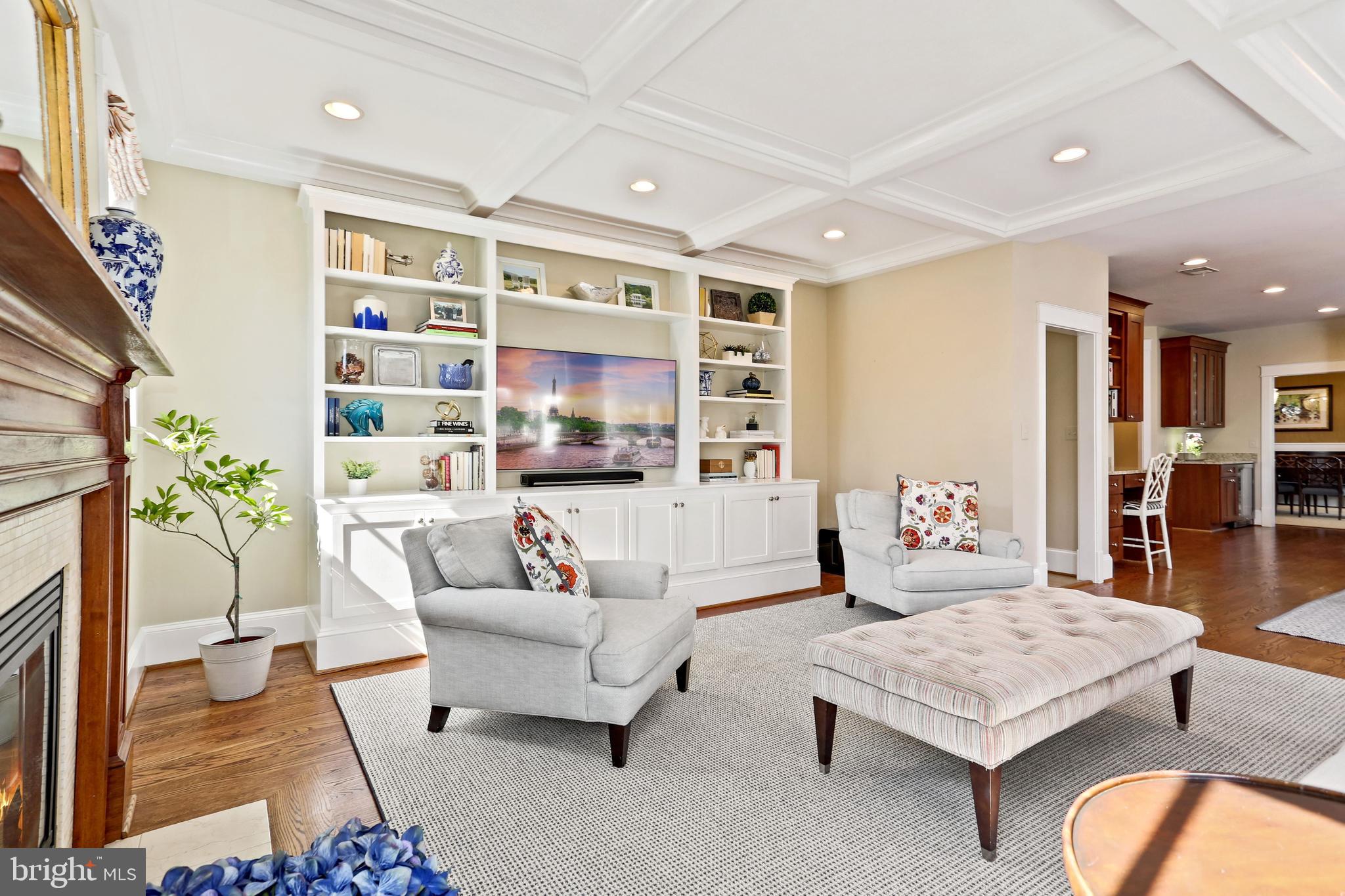 BERKSHIRE OAKWOOD - Residential