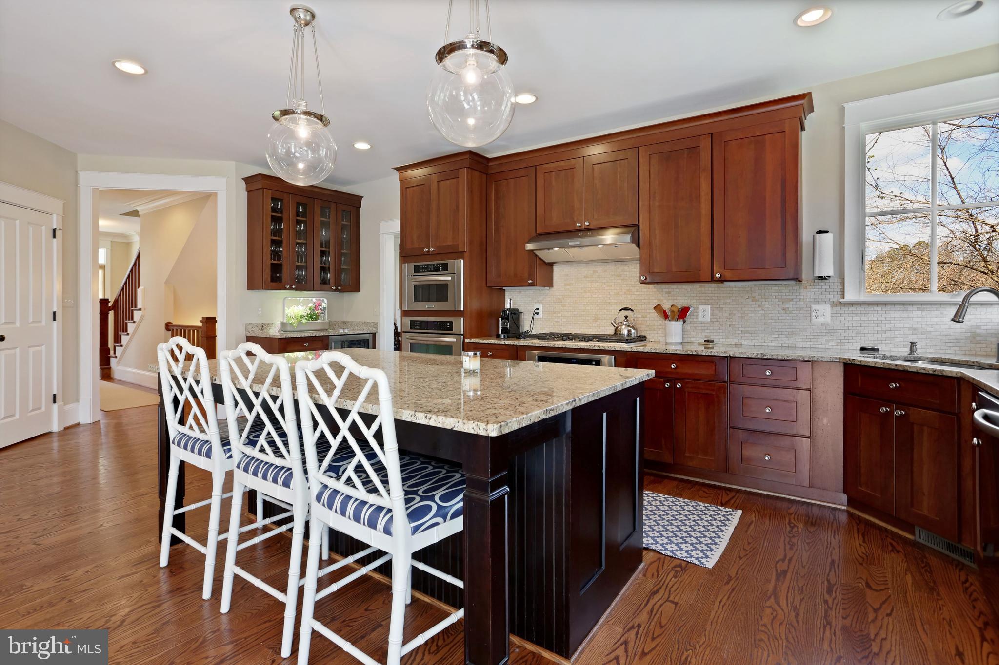 BERKSHIRE OAKWOOD - Residential