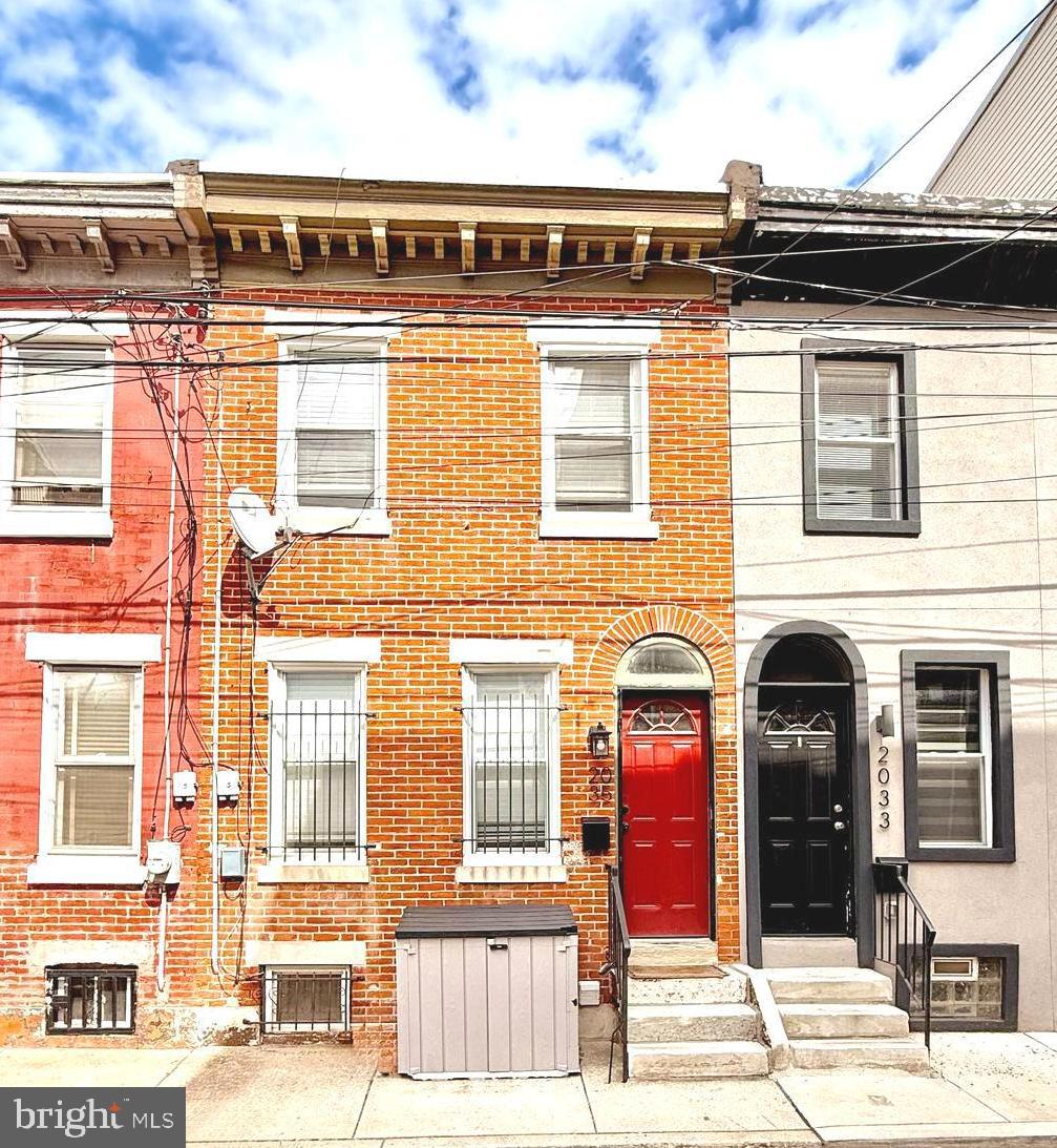 OLDE KENSINGTON - Residential
