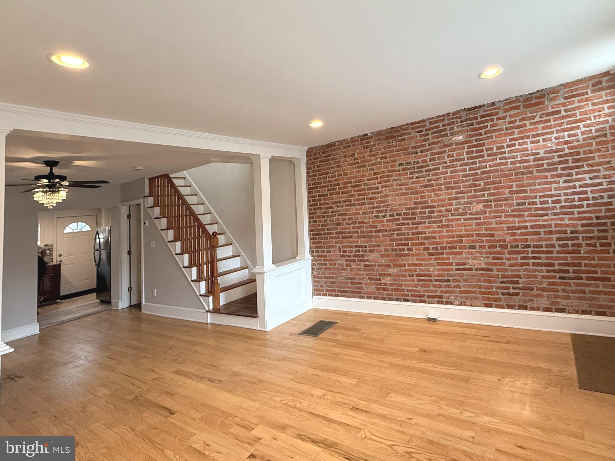 OLDE KENSINGTON - Residential