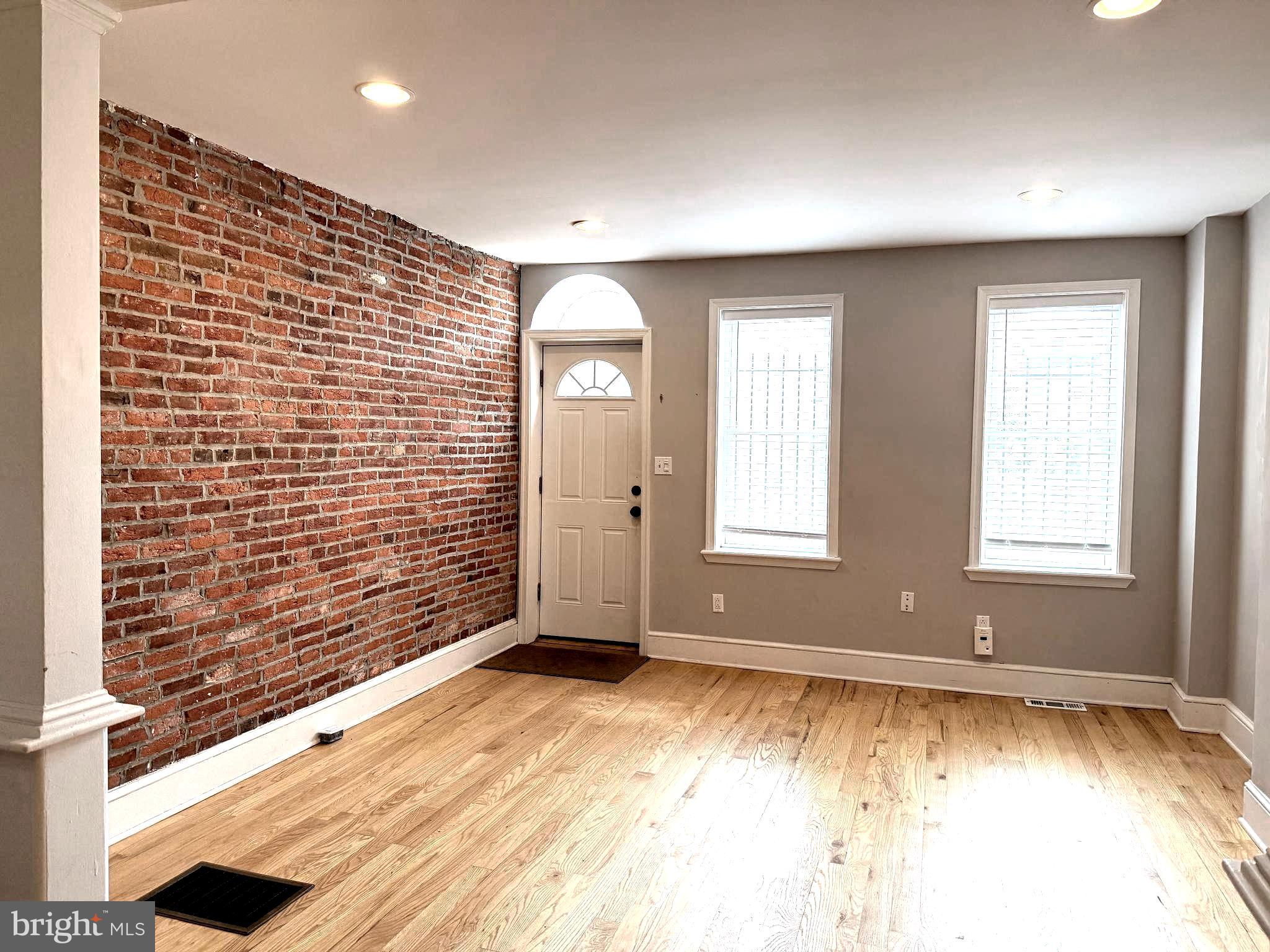 OLDE KENSINGTON - Residential