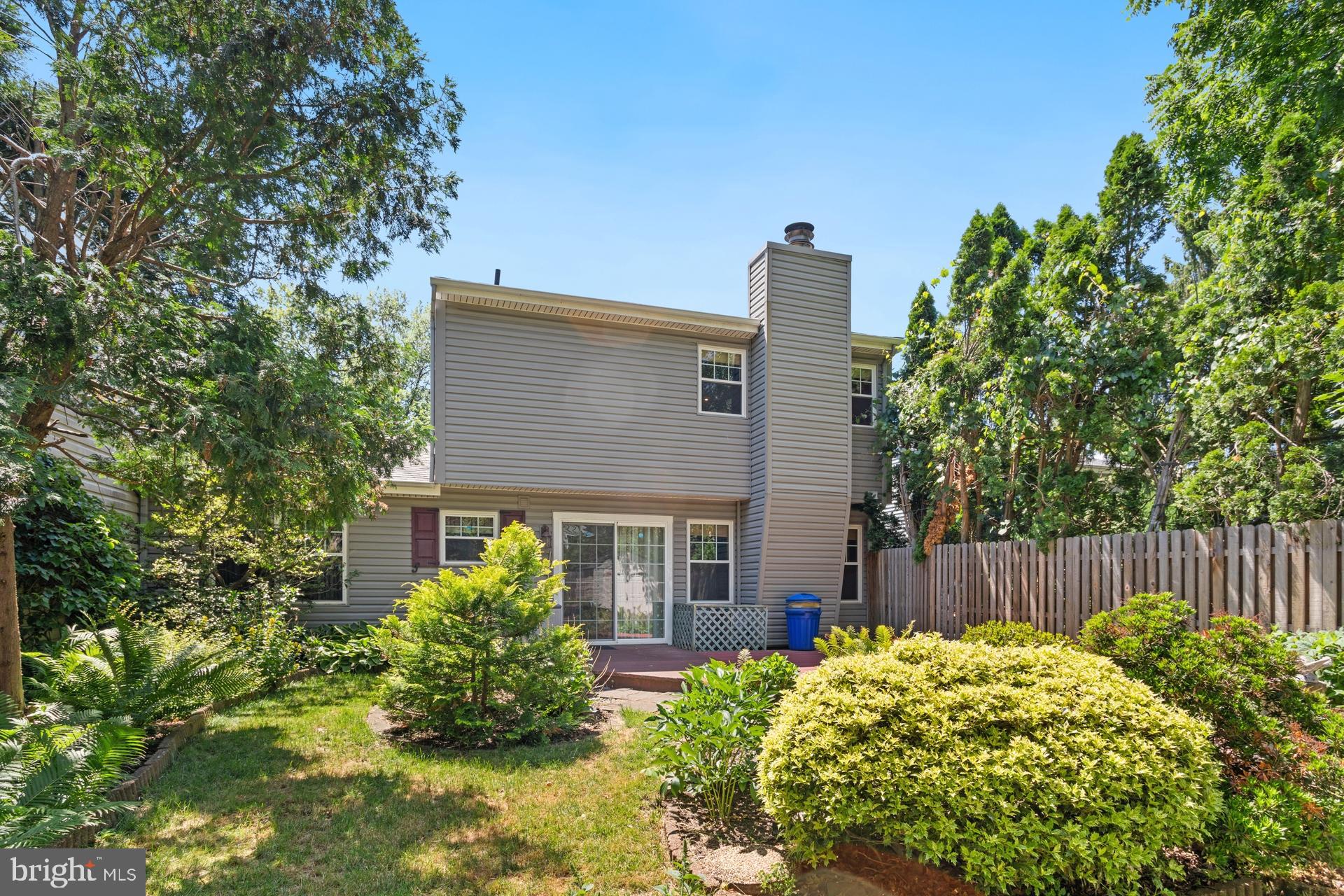 NEWTOWN CROSSING - Residential