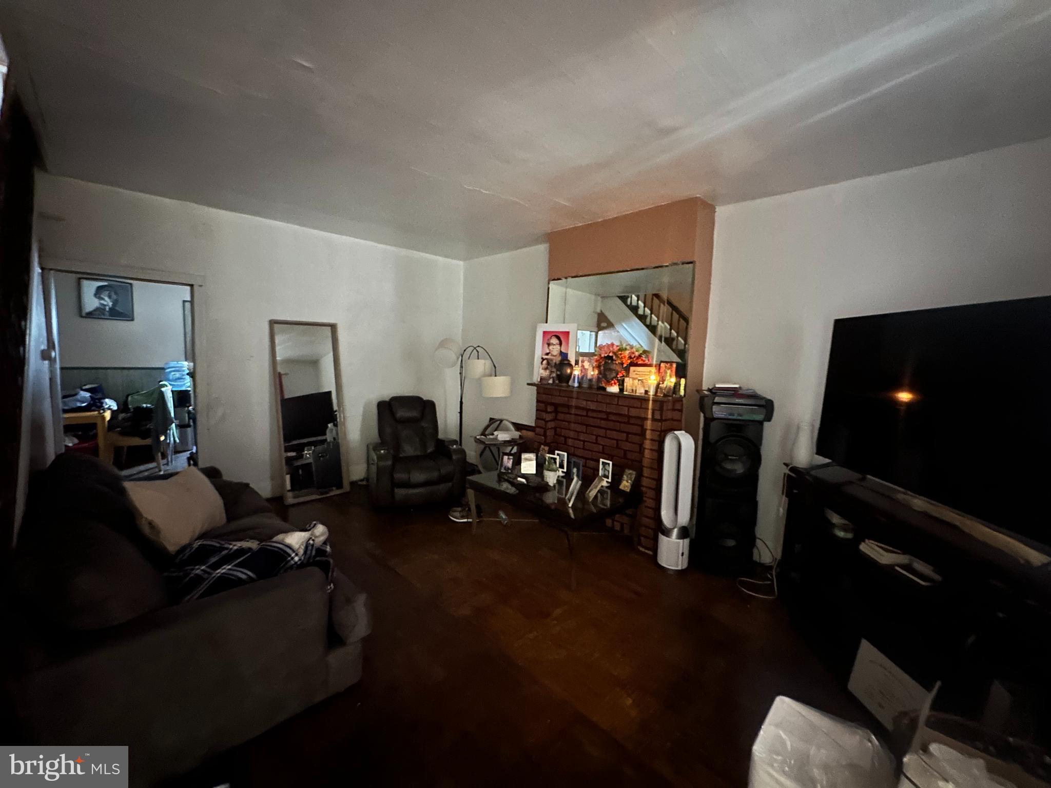 FRANKFORD - Residential