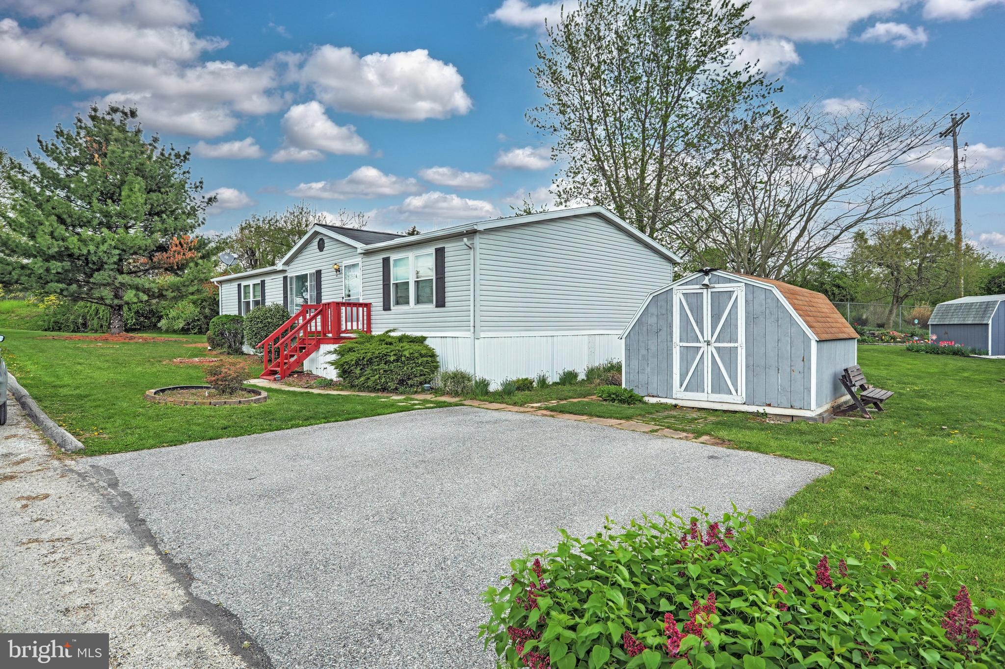 CHESAPEAKE ESTATES - Residential