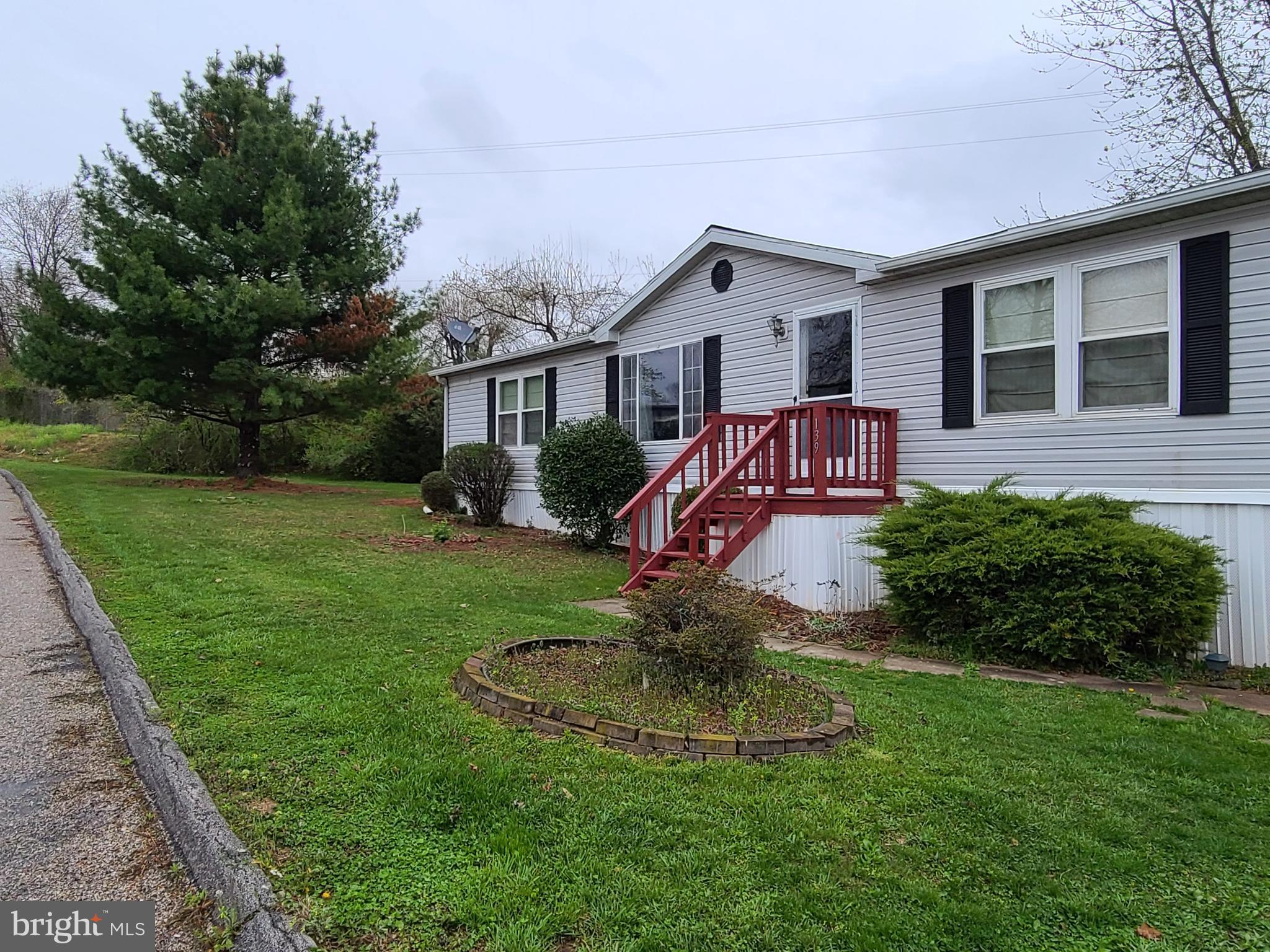 CHESAPEAKE ESTATES - Residential