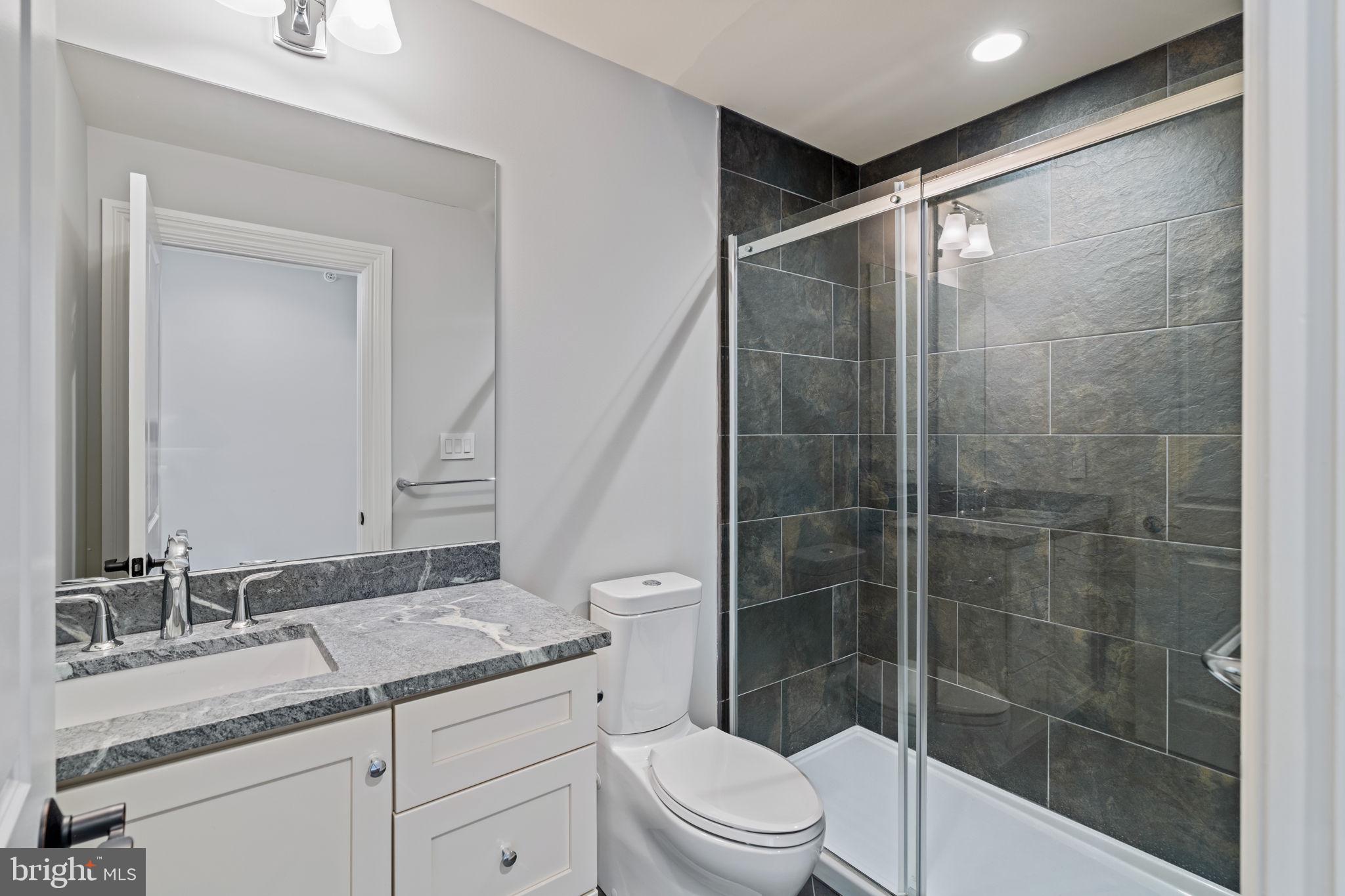 MANAYUNK - Residential