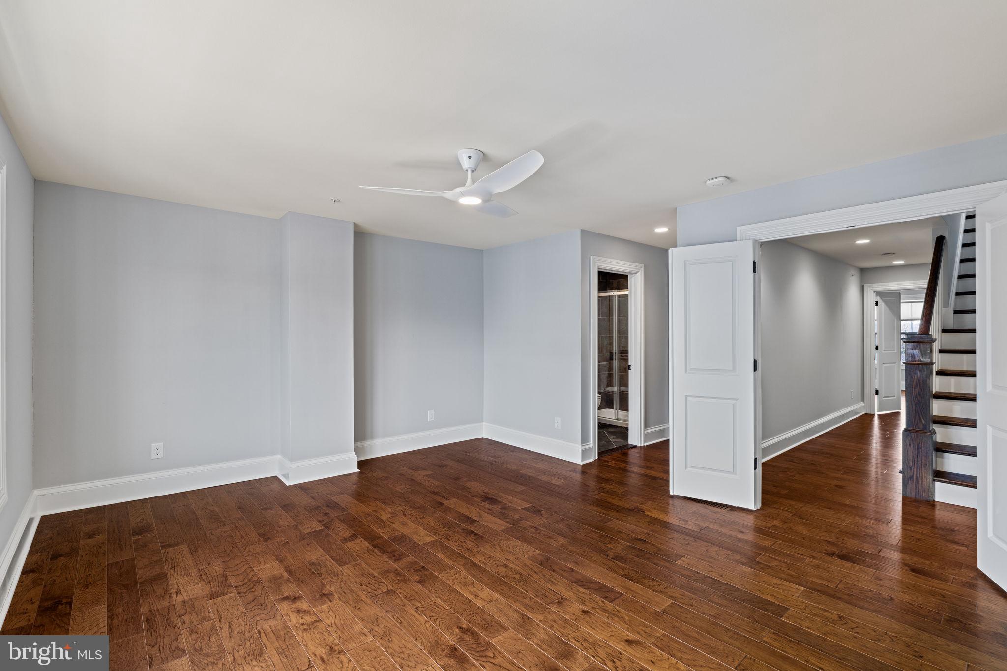MANAYUNK - Residential