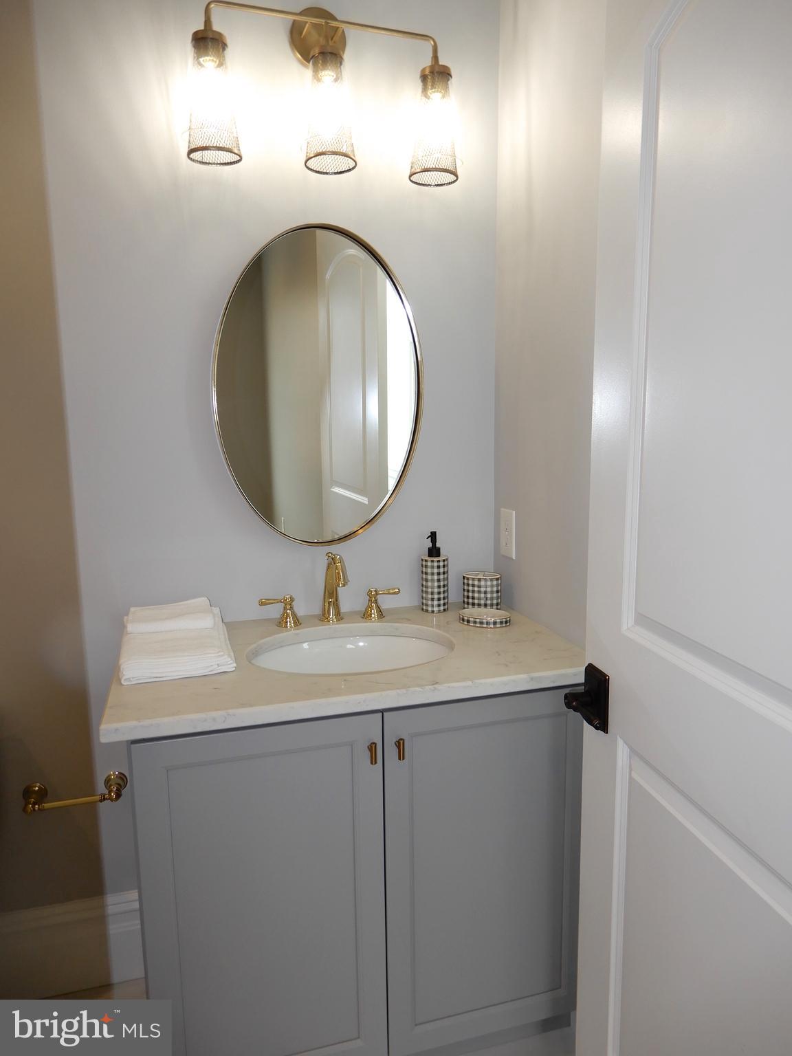 WAVERLY AT NORTHAMPTON - Residential