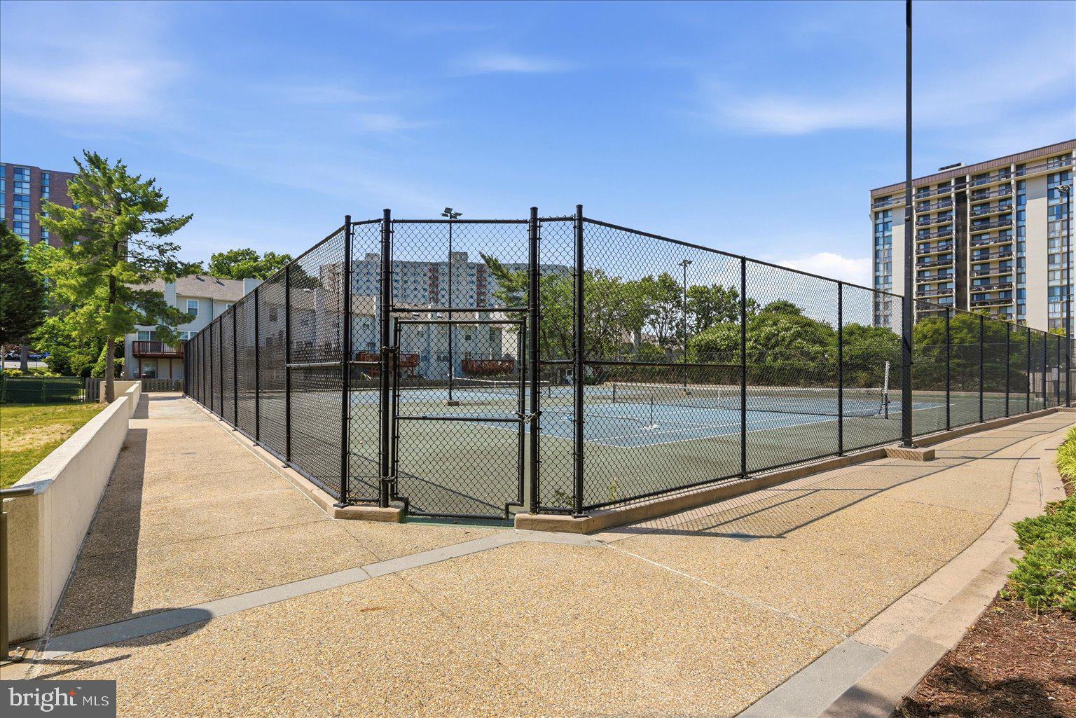 GREENHOUSE - Residential