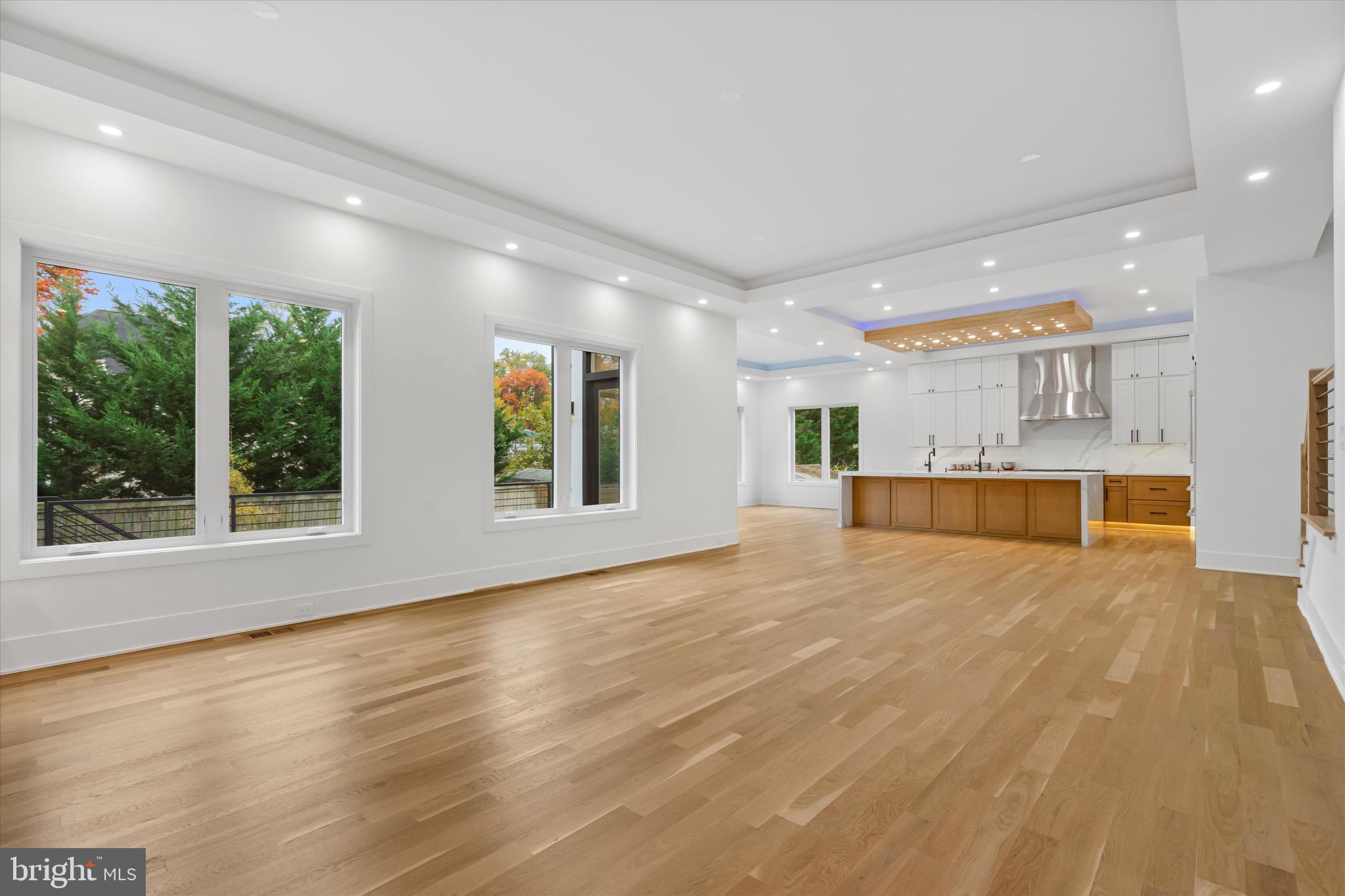 FAIRDALE - Residential