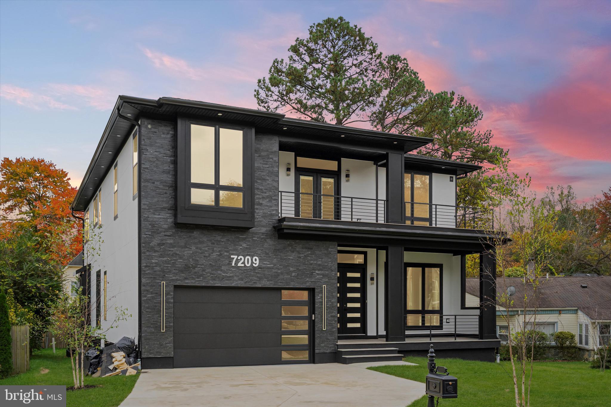 FAIRDALE - Residential