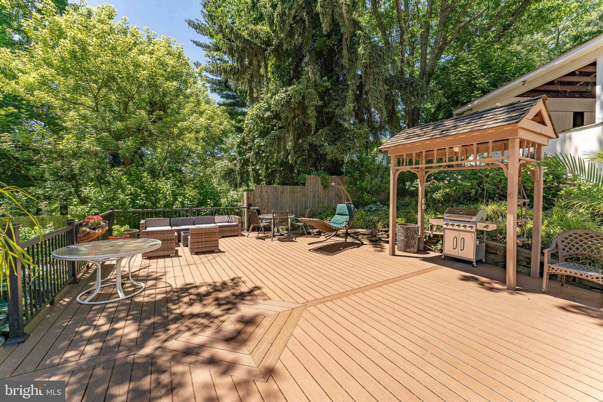 OAK HILL - Residential