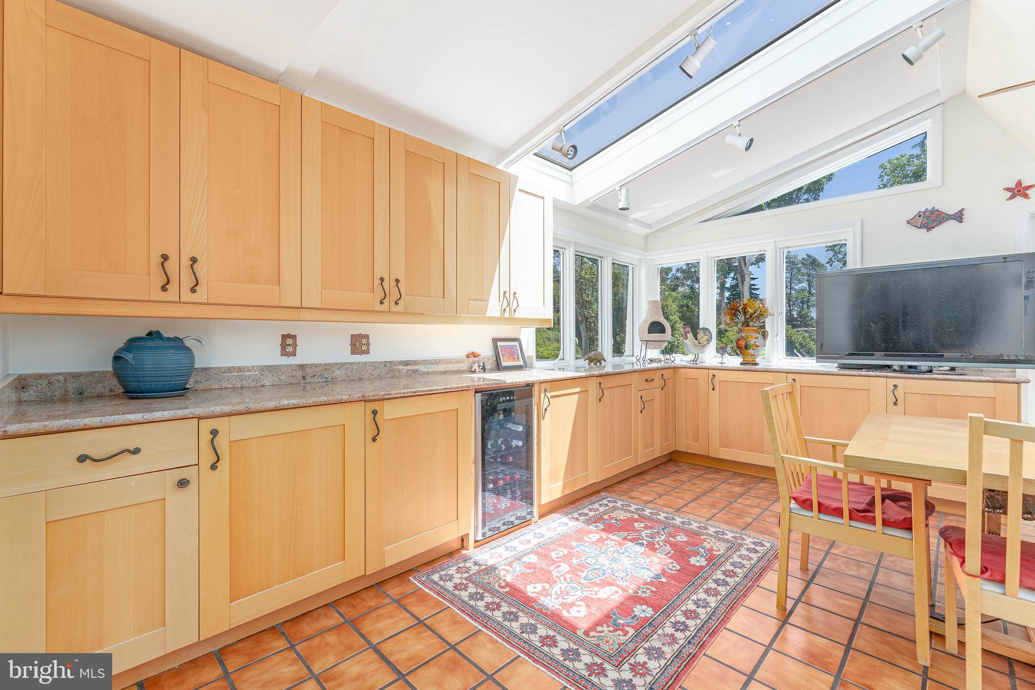 OAK HILL - Residential