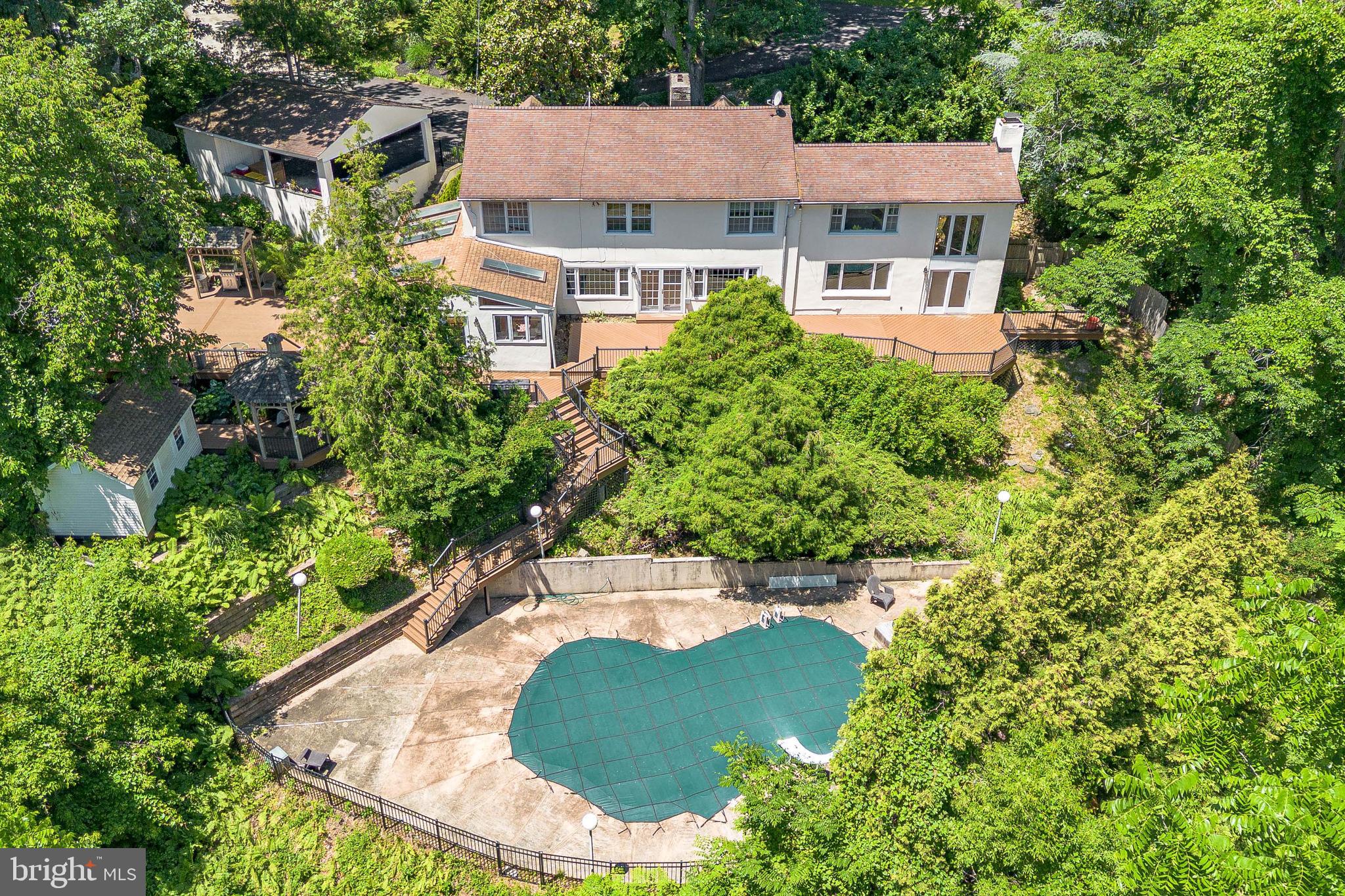 OAK HILL - Residential