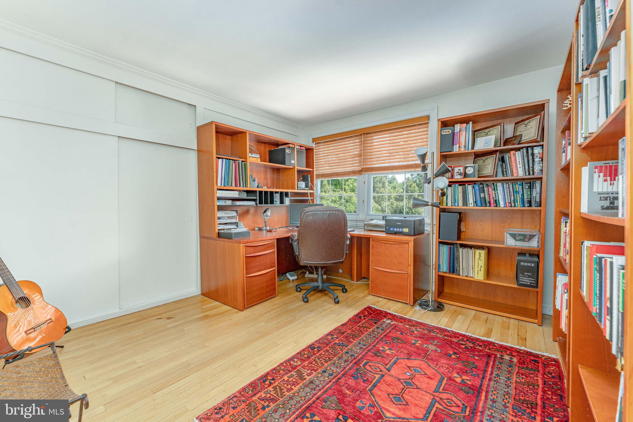OAK HILL - Residential