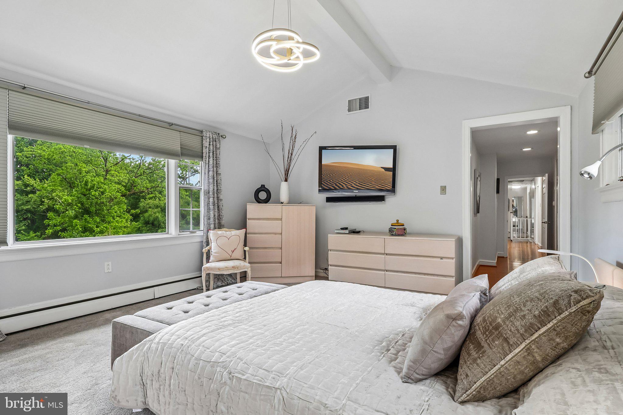 OAK HILL - Residential