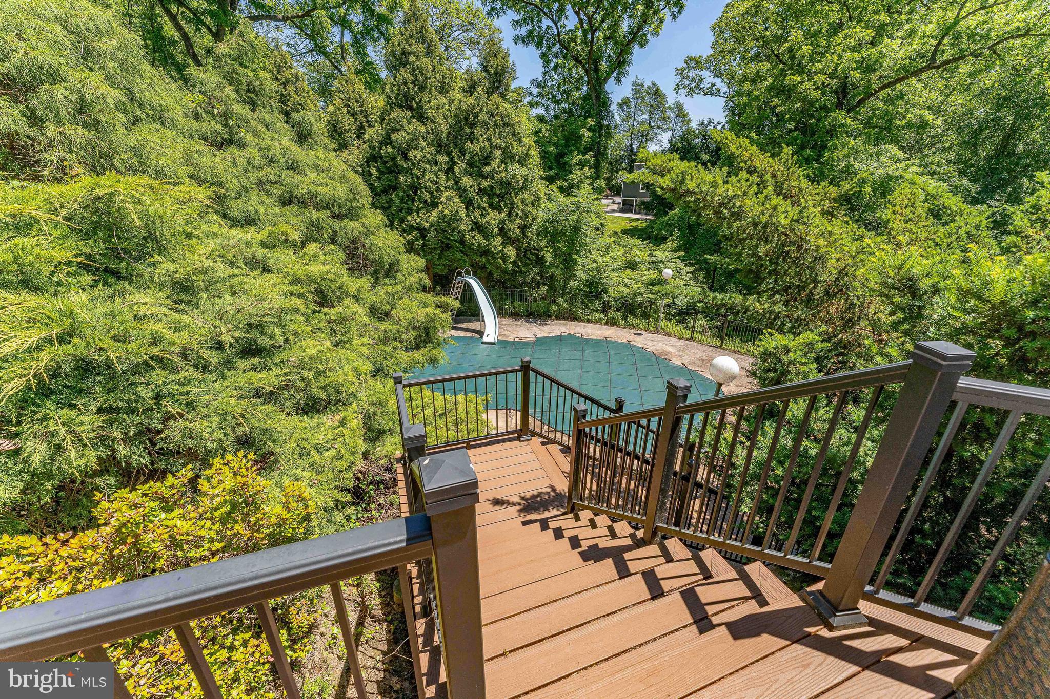 OAK HILL - Residential
