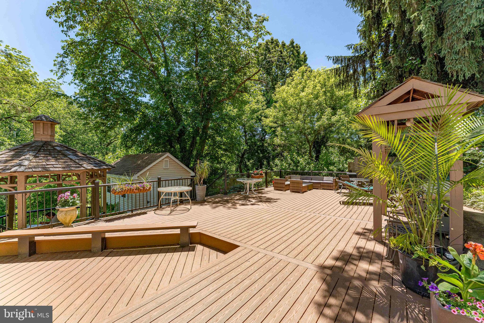 OAK HILL - Residential
