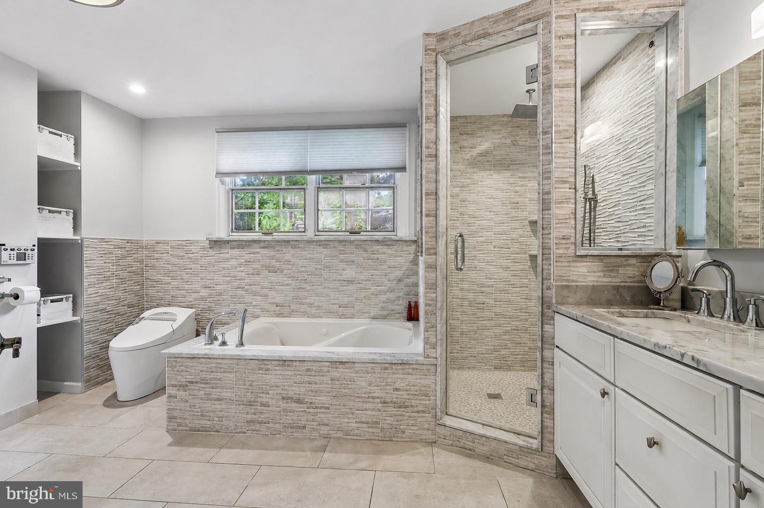 OAK HILL - Residential