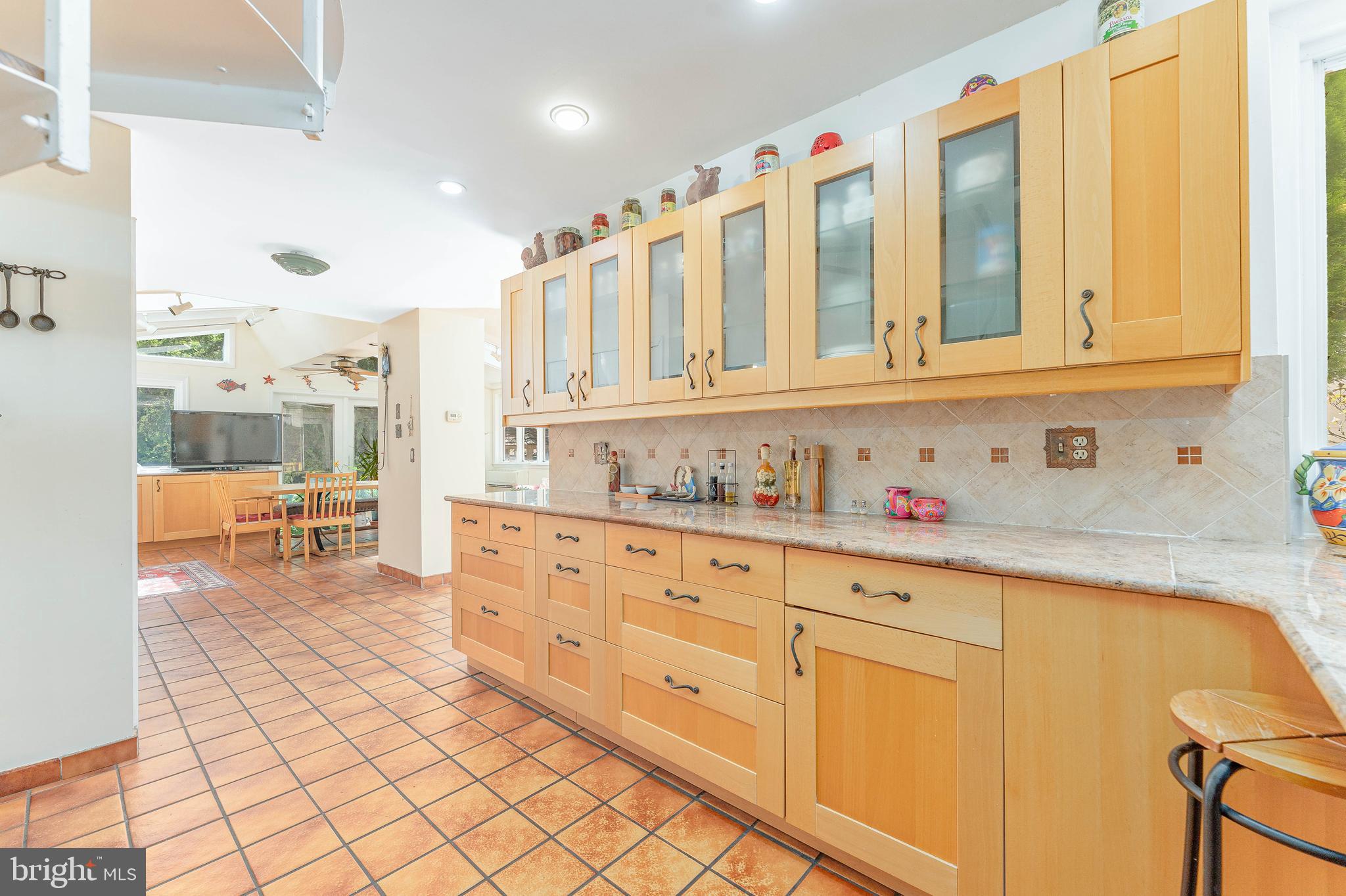 OAK HILL - Residential