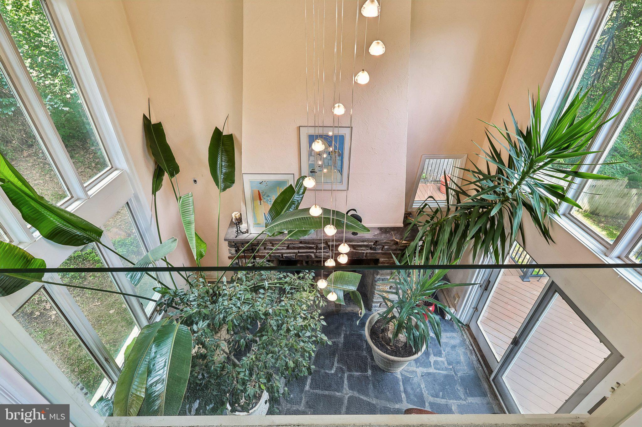 OAK HILL - Residential