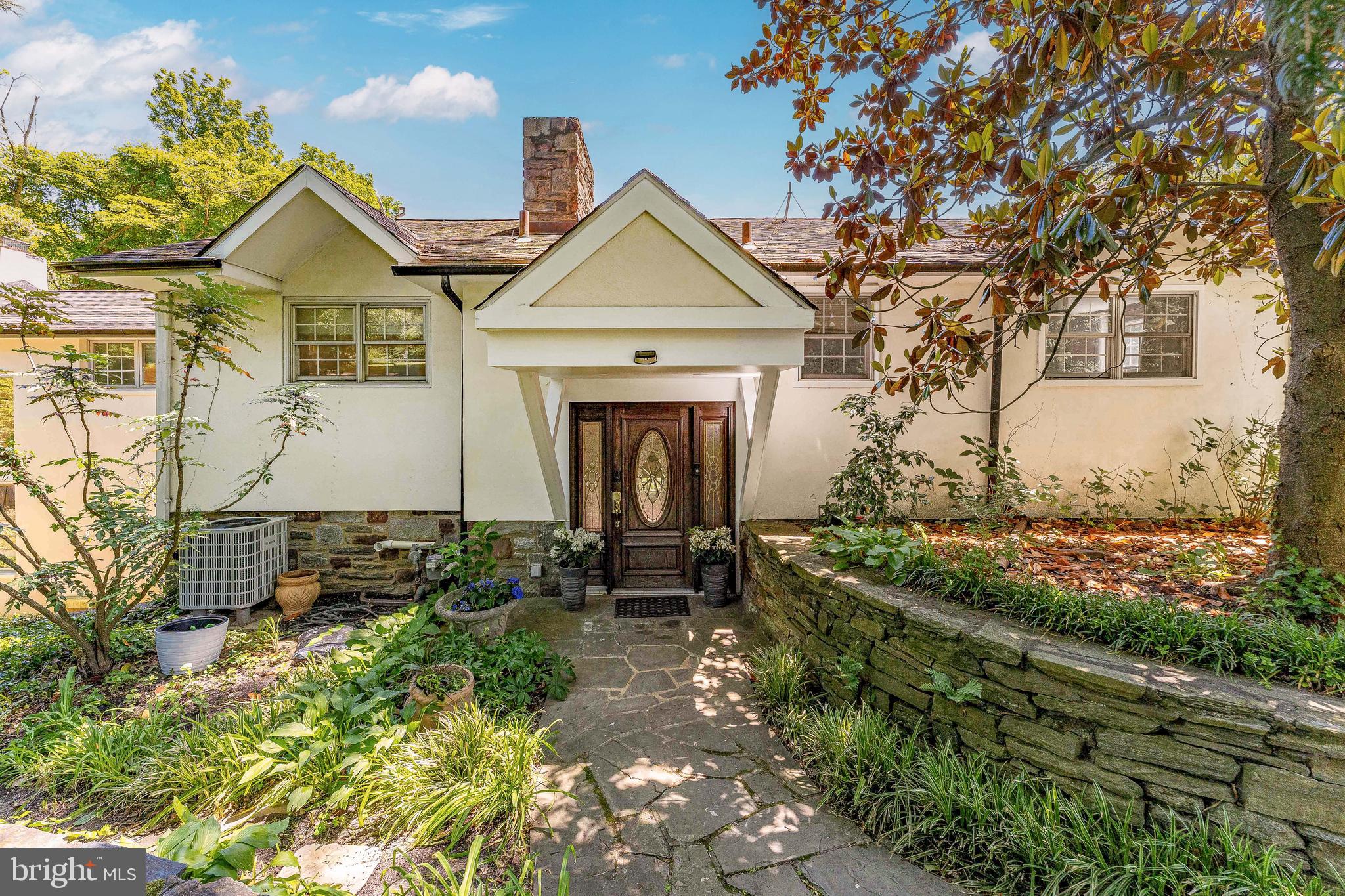 OAK HILL - Residential
