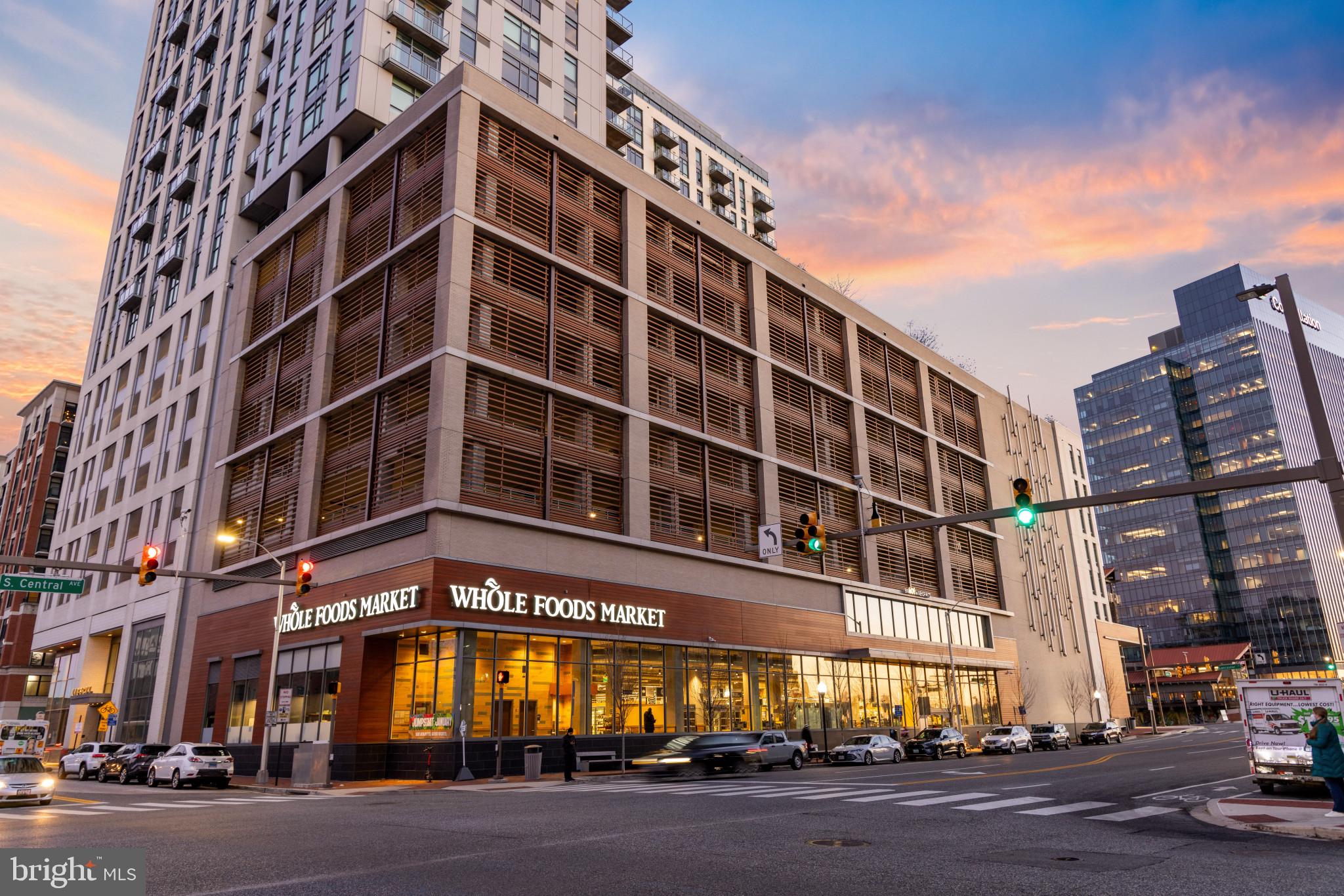 HARBOR EAST - Residential