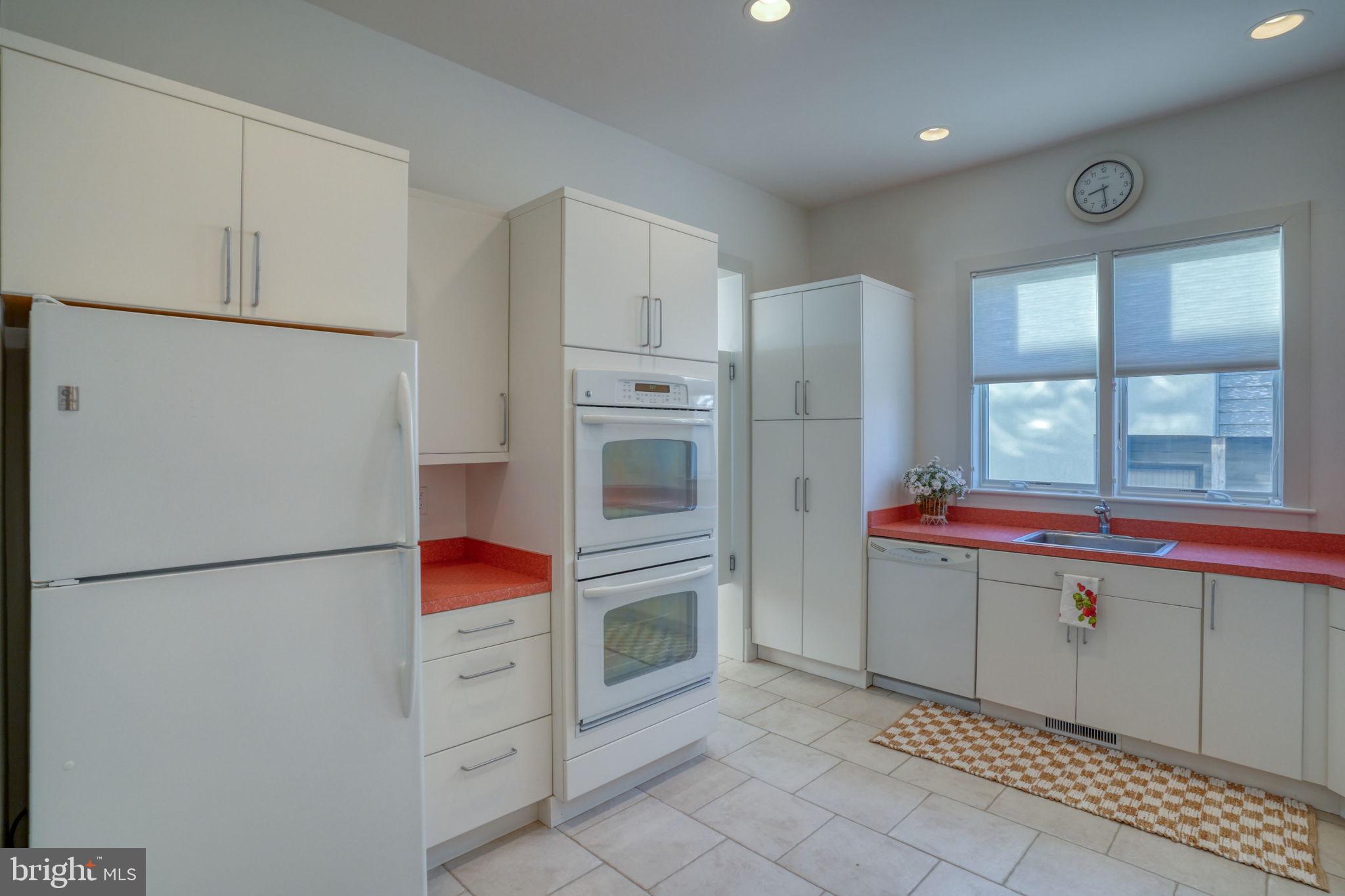 FENWICK ACRES - Residential