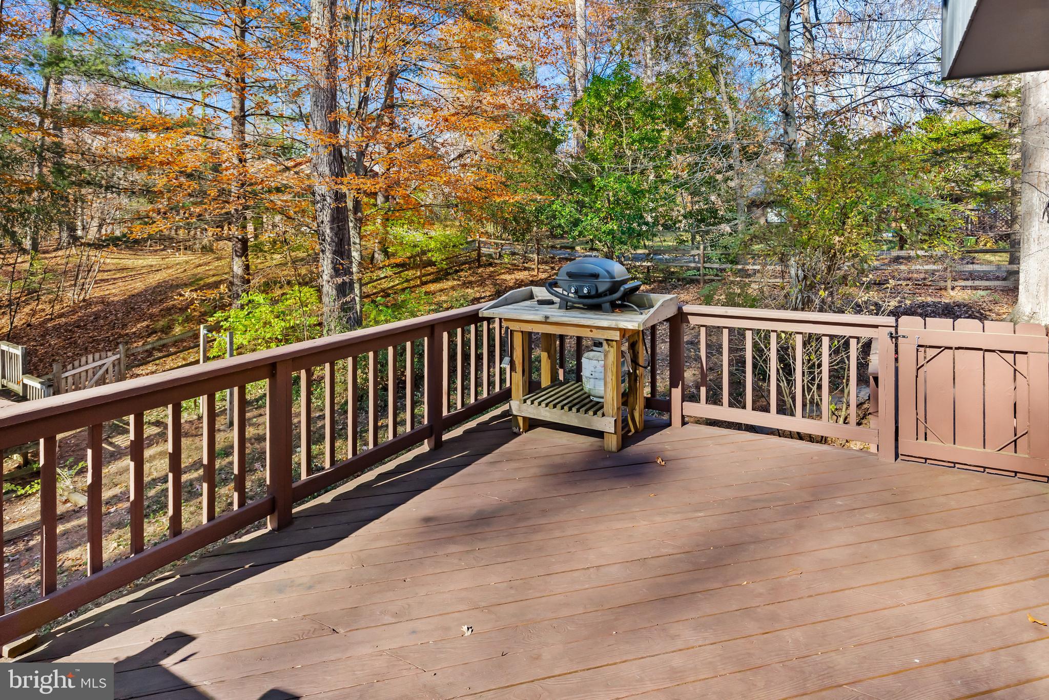 OCCOQUAN FOREST - Residential