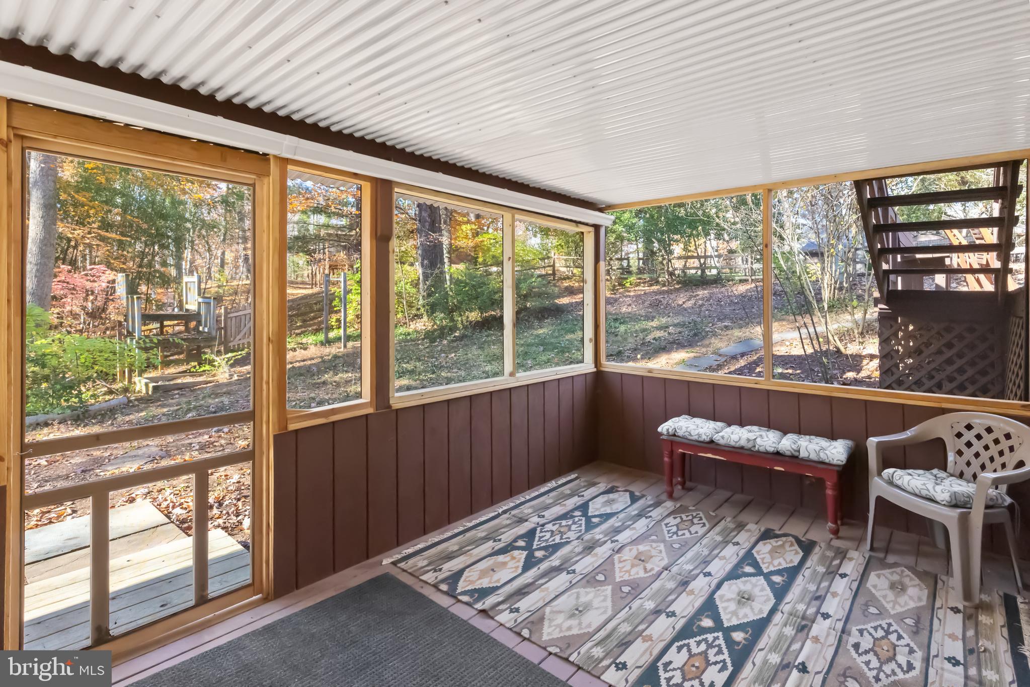 OCCOQUAN FOREST - Residential