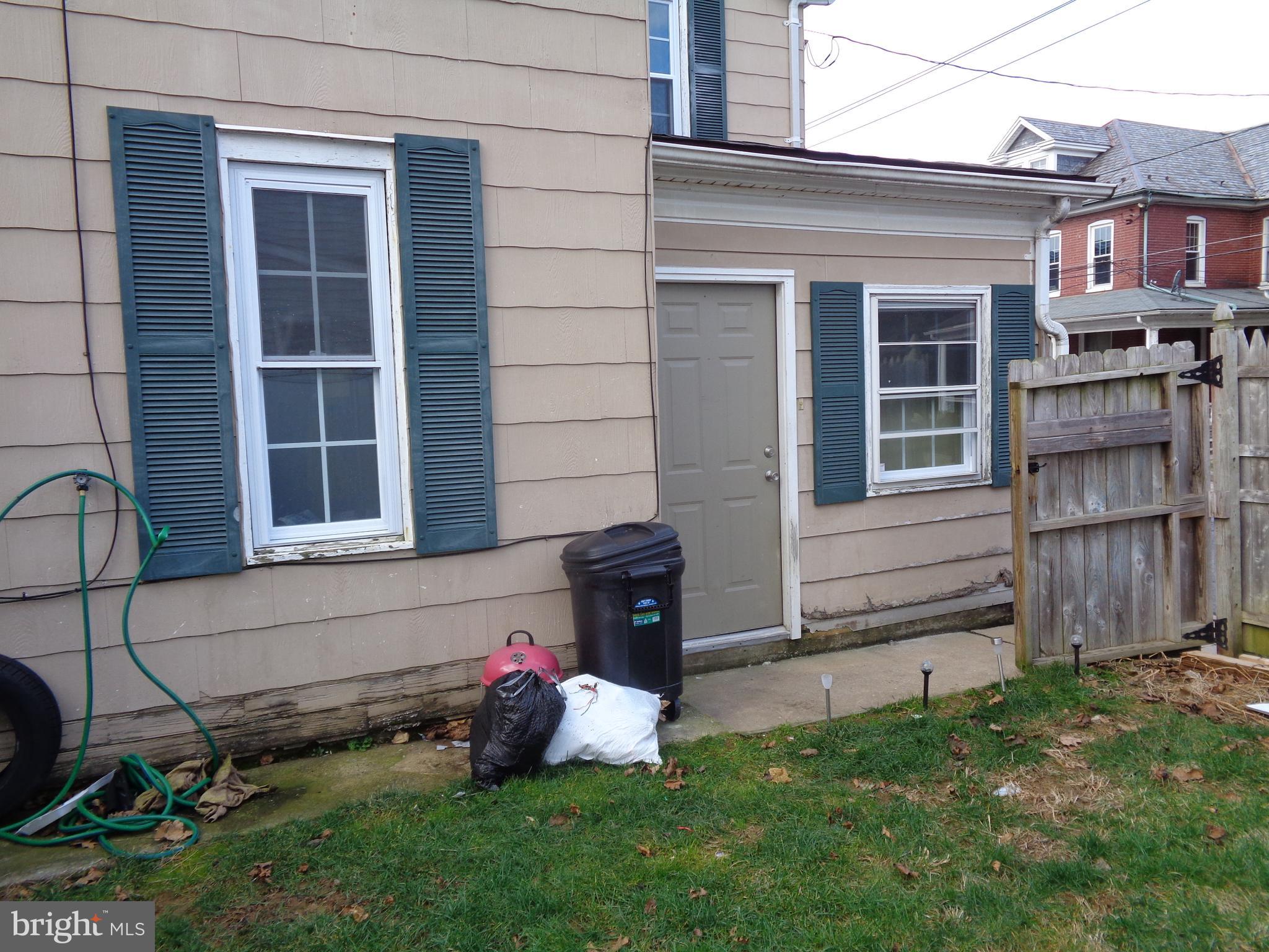 ELIZABETHTOWN - Residential