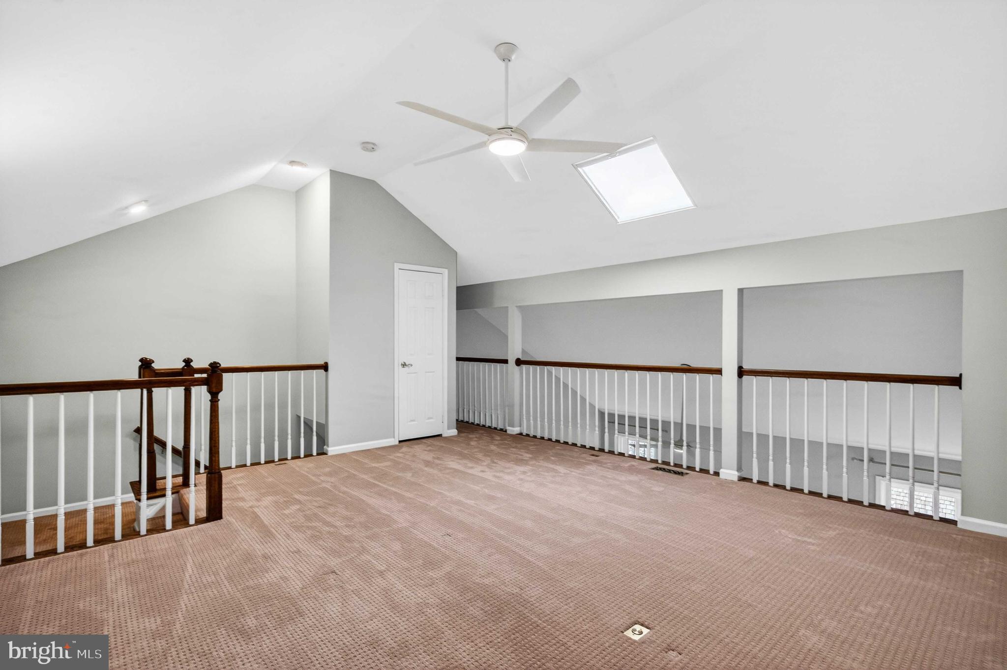 RIVERHILL - Residential