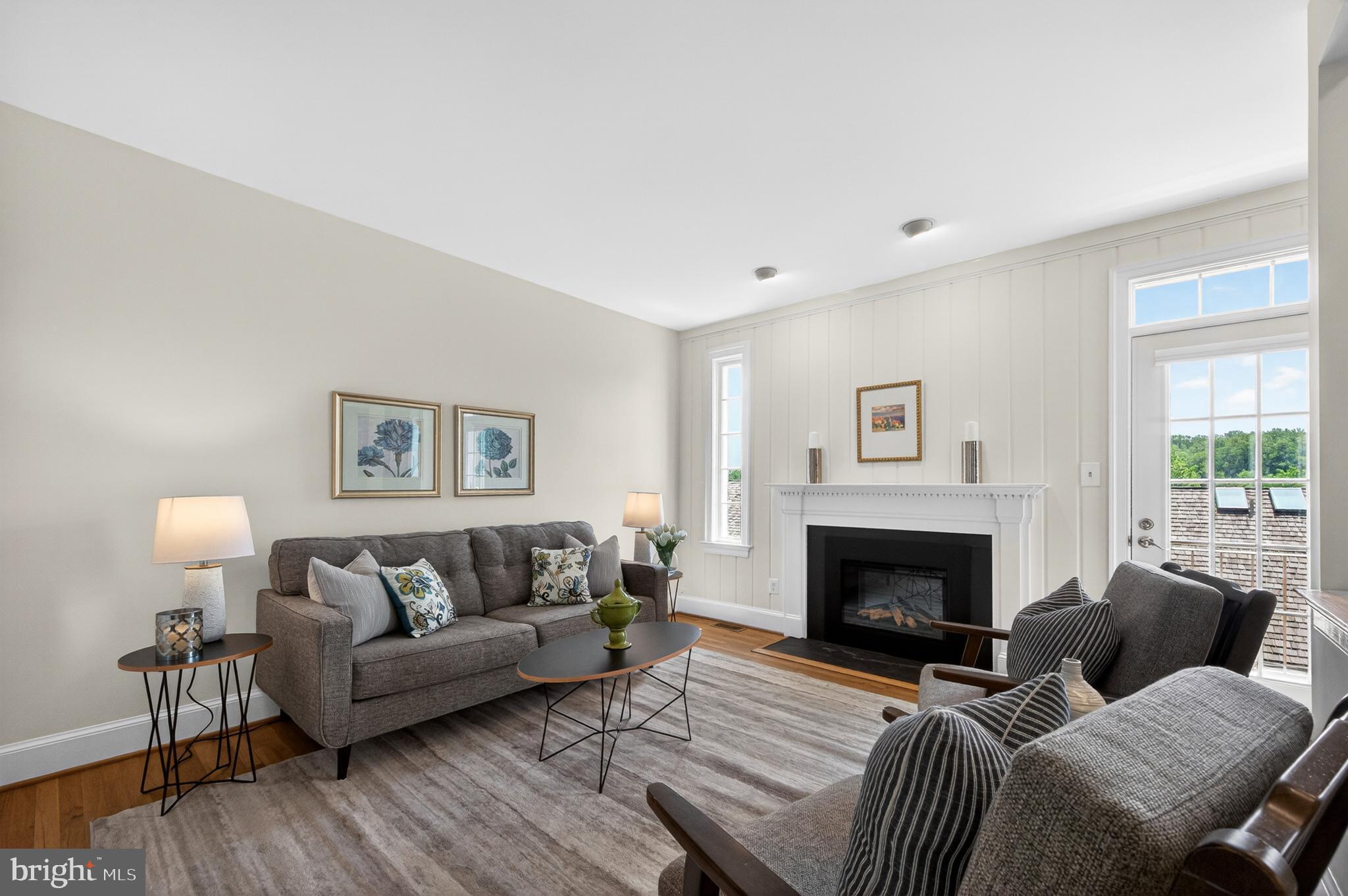 RIVERHILL - Residential