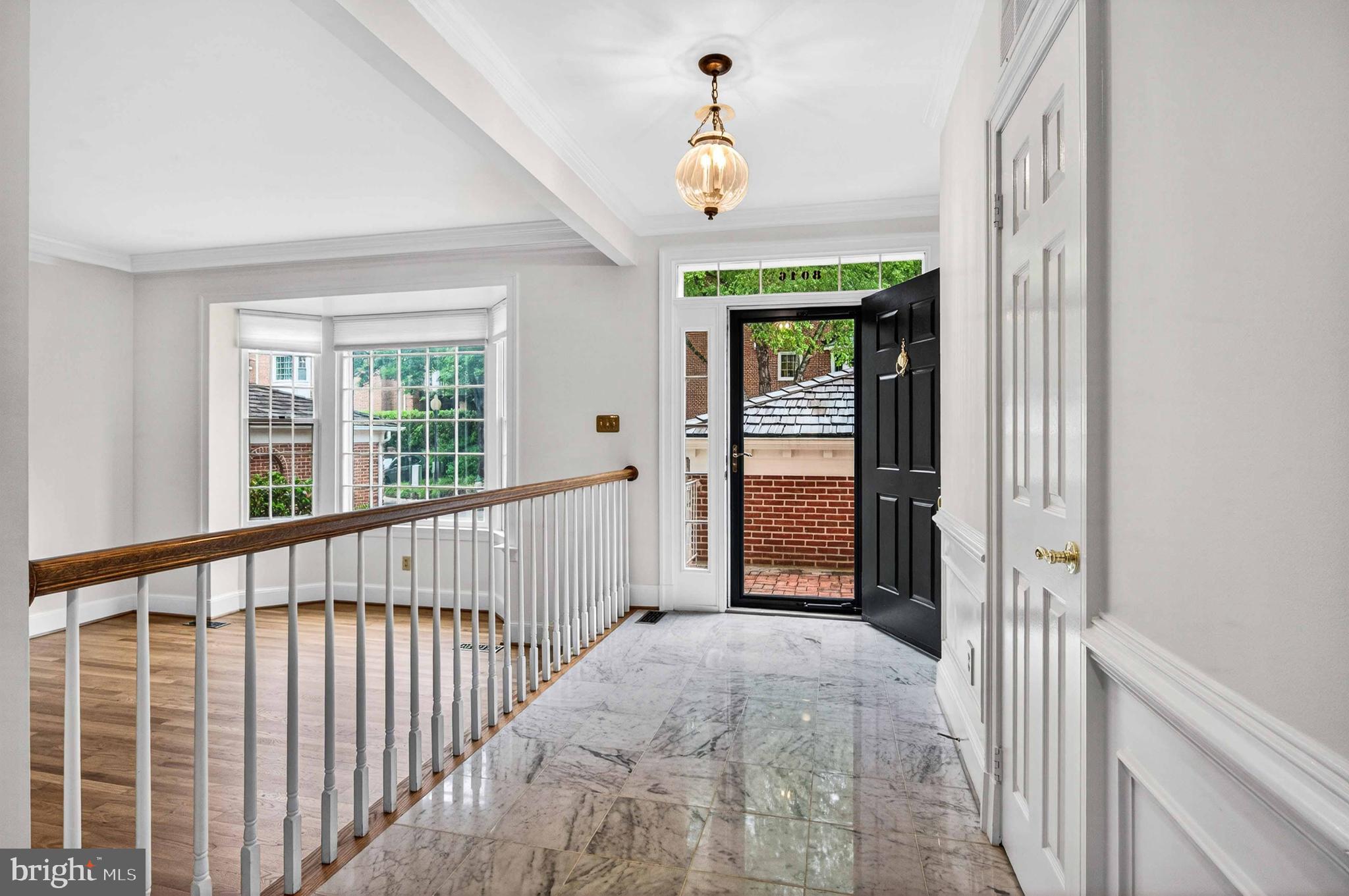 RIVERHILL - Residential