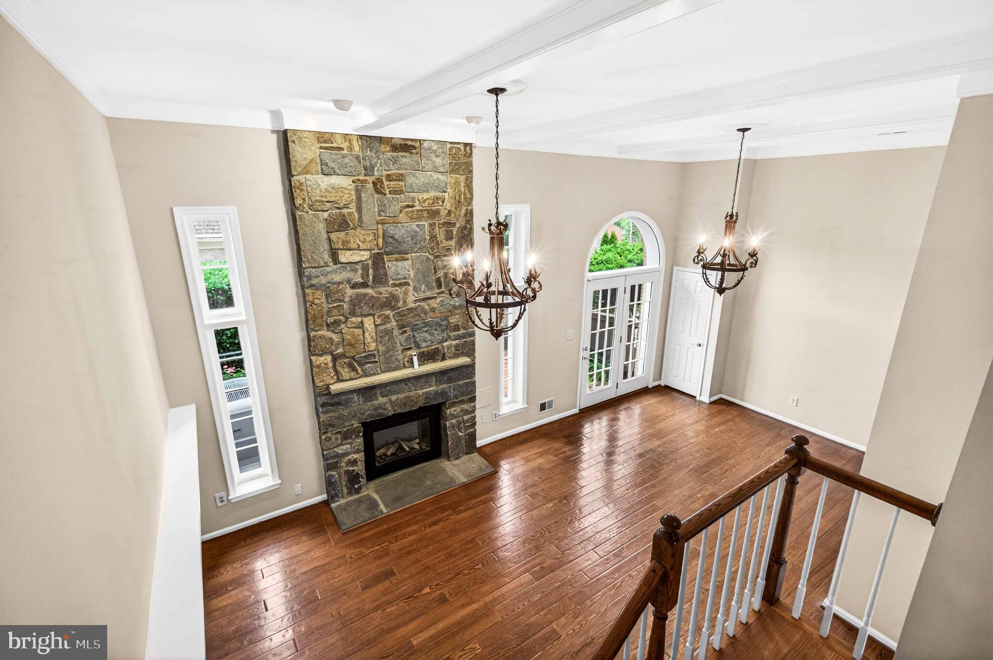 RIVERHILL - Residential