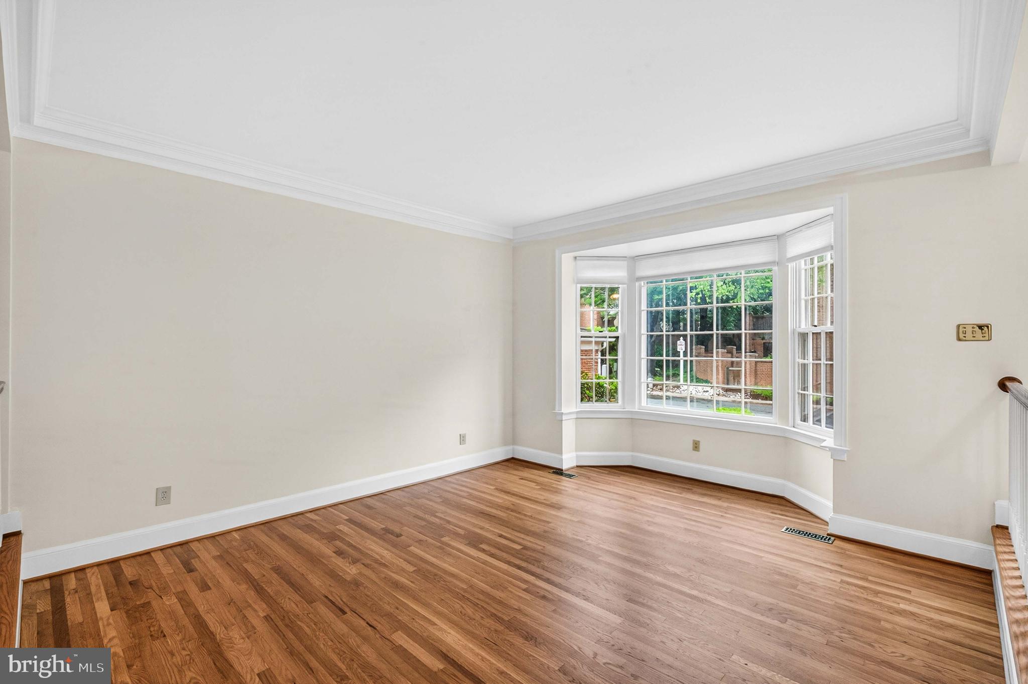 RIVERHILL - Residential