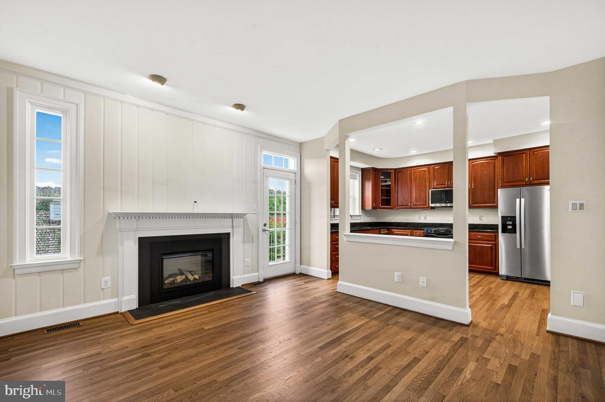 RIVERHILL - Residential