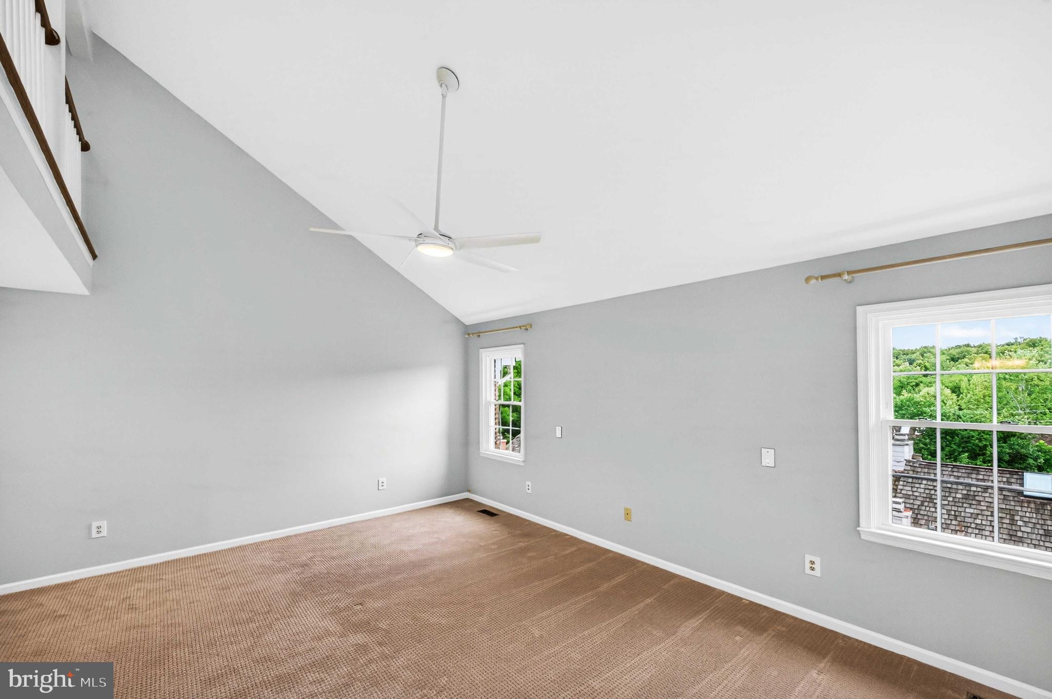 RIVERHILL - Residential