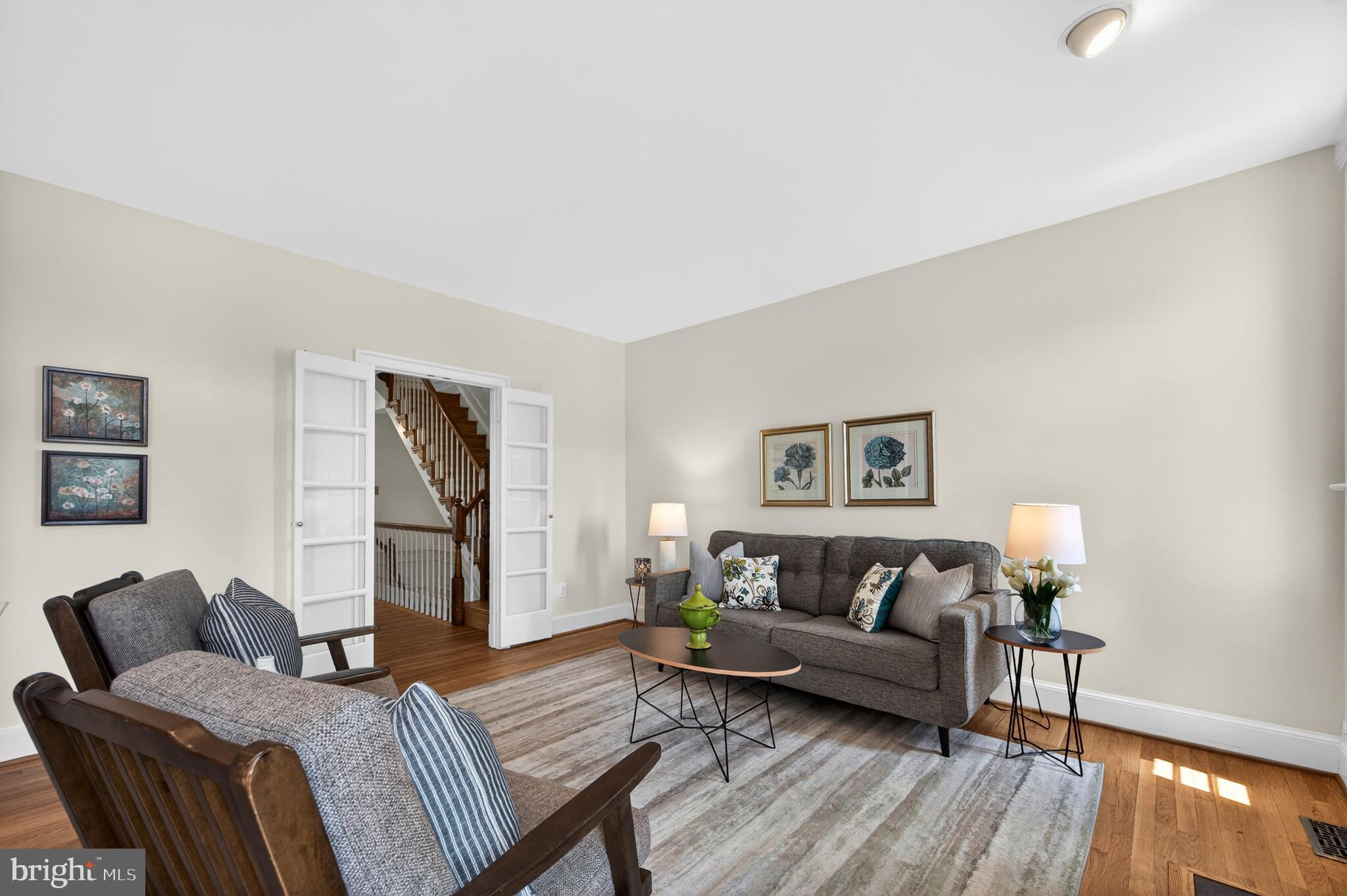 RIVERHILL - Residential