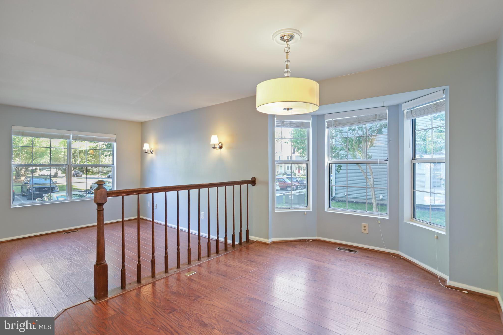 GUNNERS LAKE VILLAGE - Residential