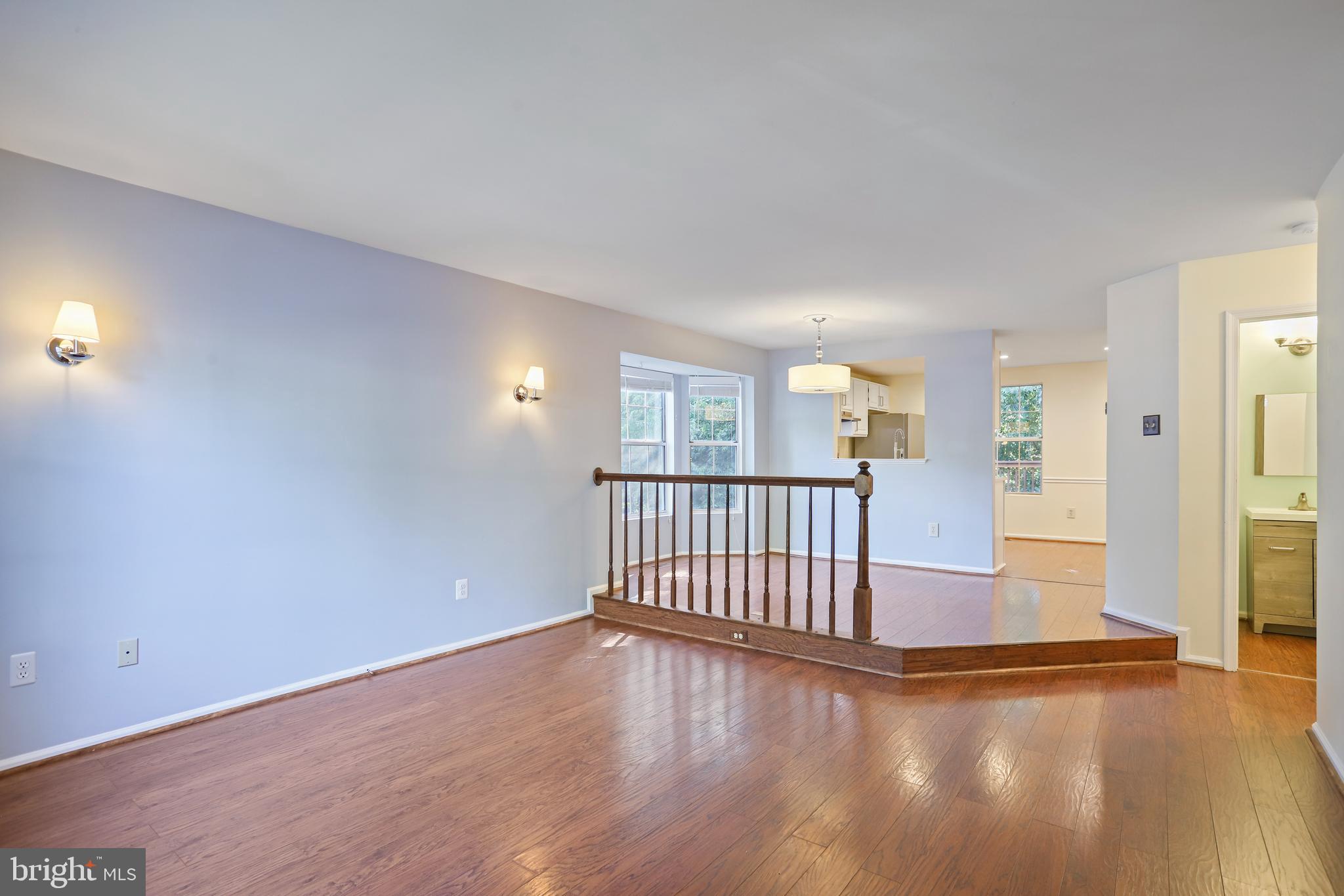 GUNNERS LAKE VILLAGE - Residential