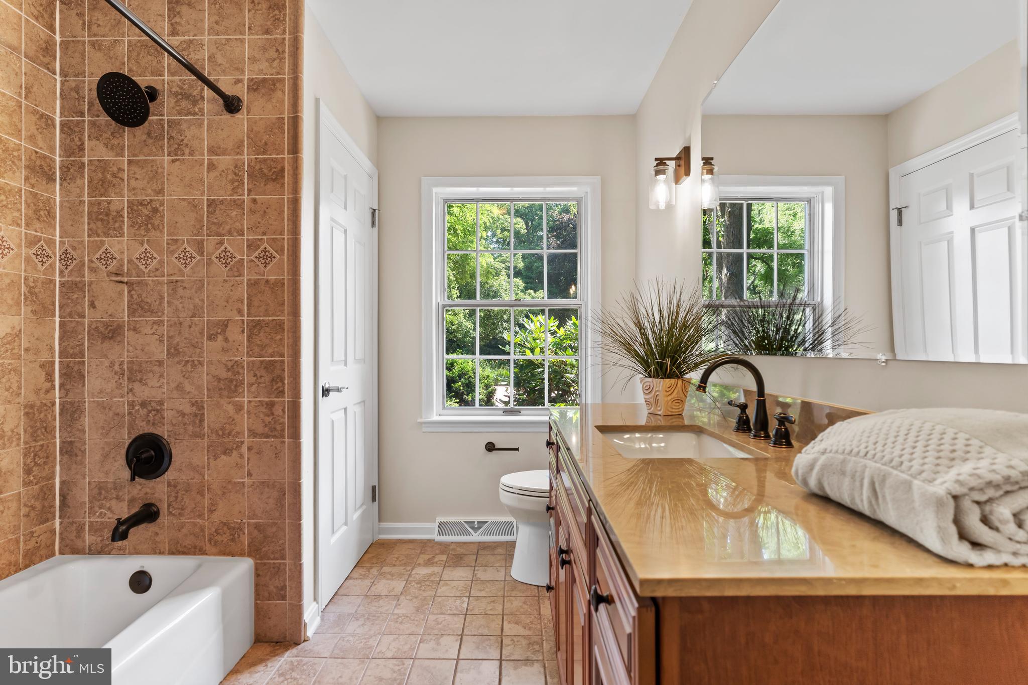 PHEASANT RUN - Residential