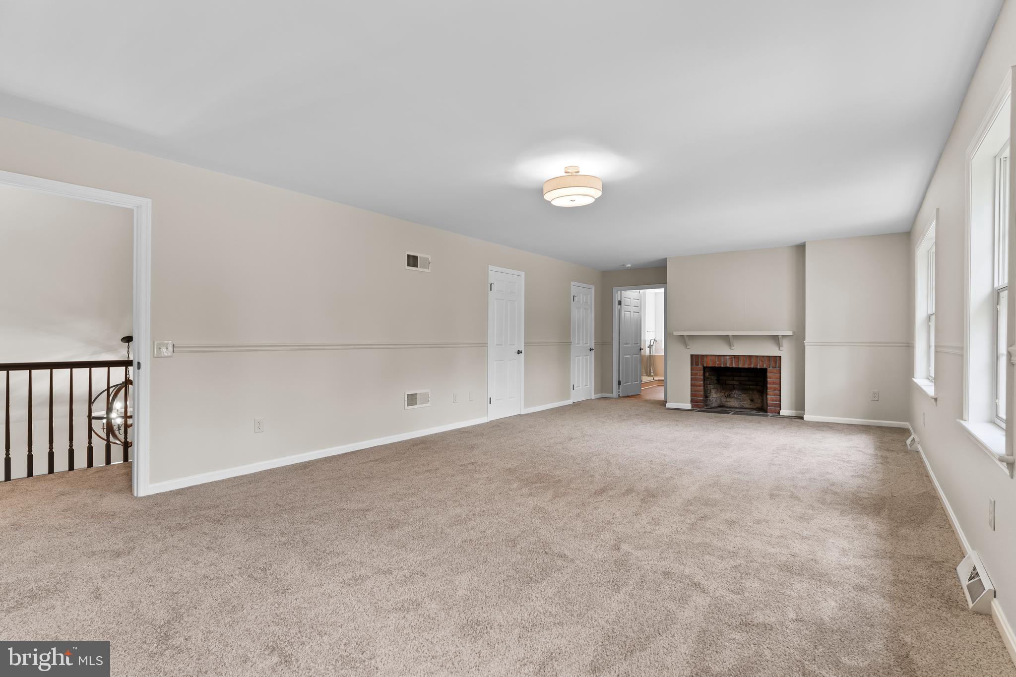 PHEASANT RUN - Residential
