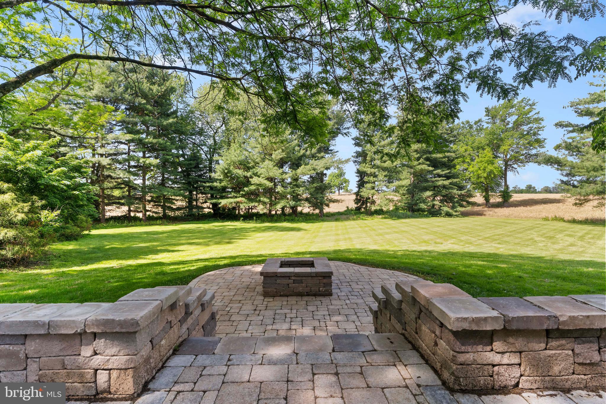 PHEASANT RUN - Residential