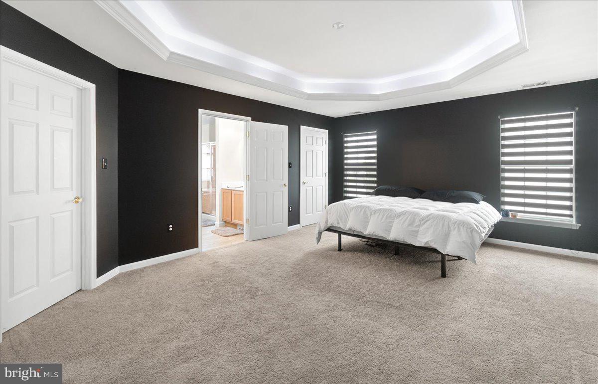 BROOKFIELD - Residential