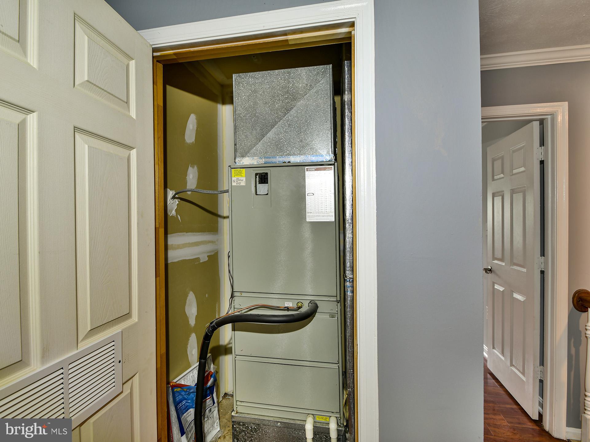 KETTERING OVERLOOK CONDO - Residential