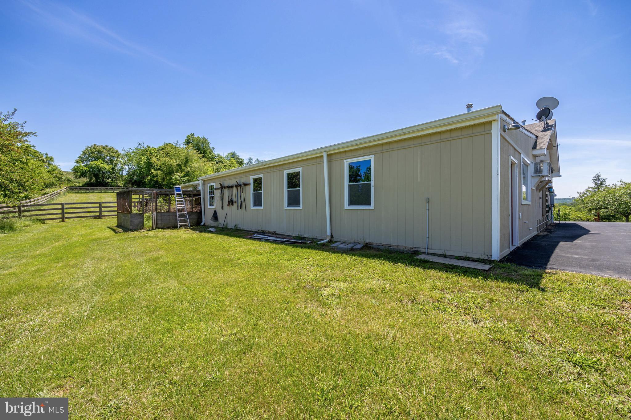 ASHBY MT. JACKSON - Residential